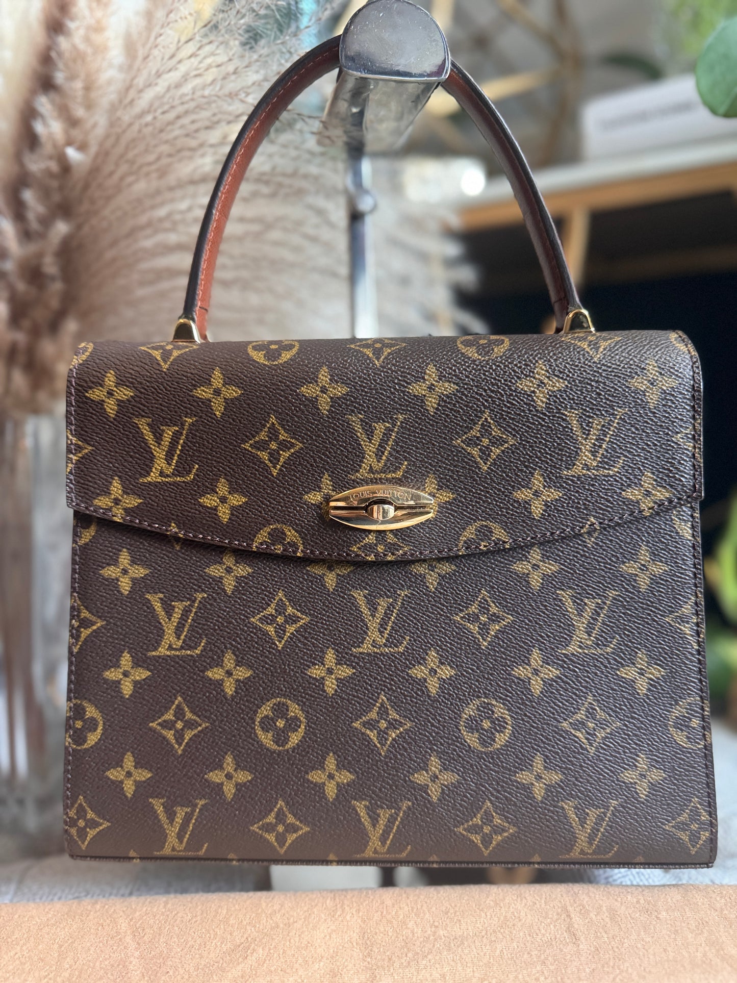 Louis Vuitton Malesherbes in Monogram