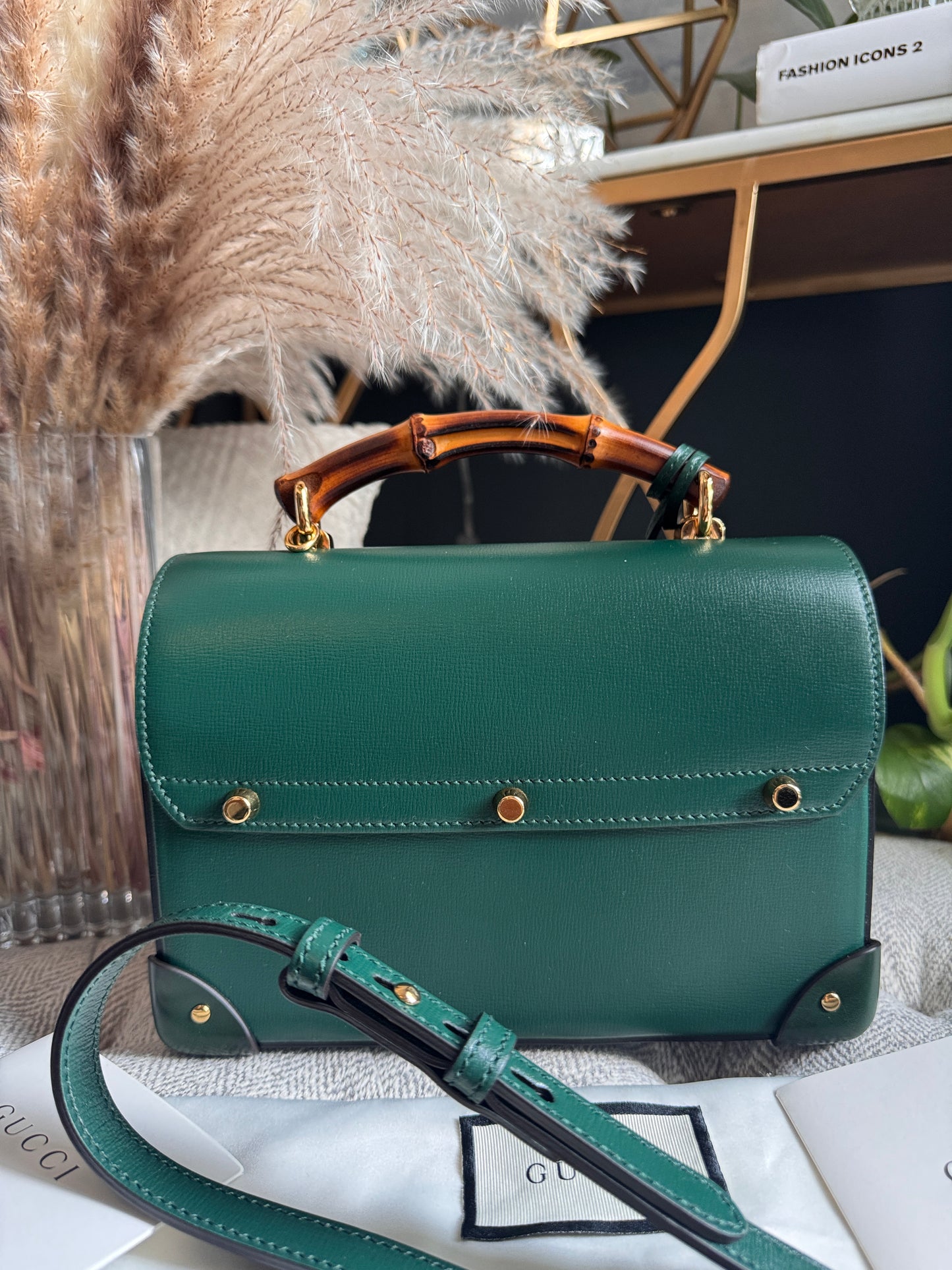 GUCCI
Azalea Calfskin Small Padlock Bamboo Shoulder Bag Vintage Green