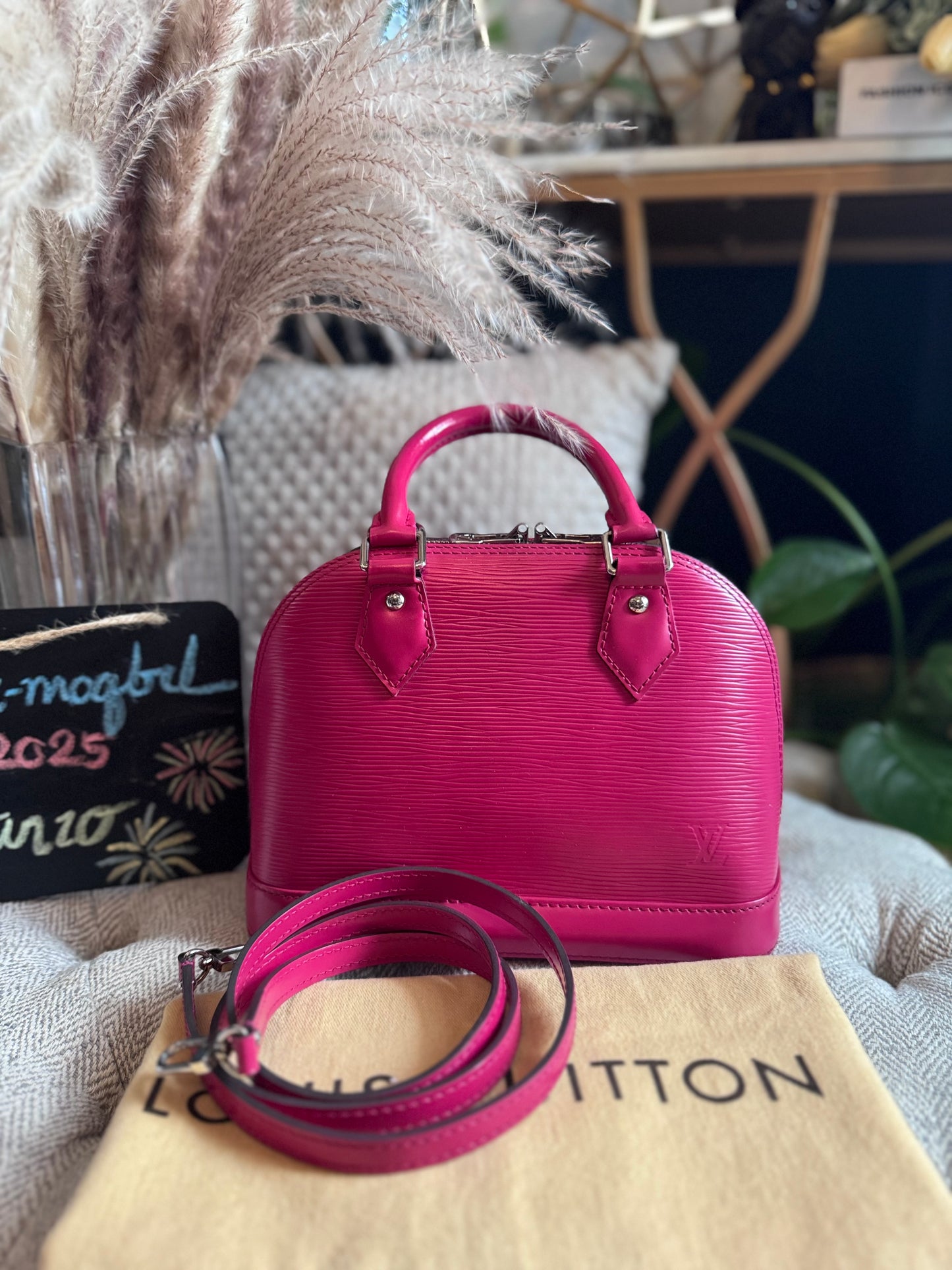 Louis Vuitton Alma BB Epi