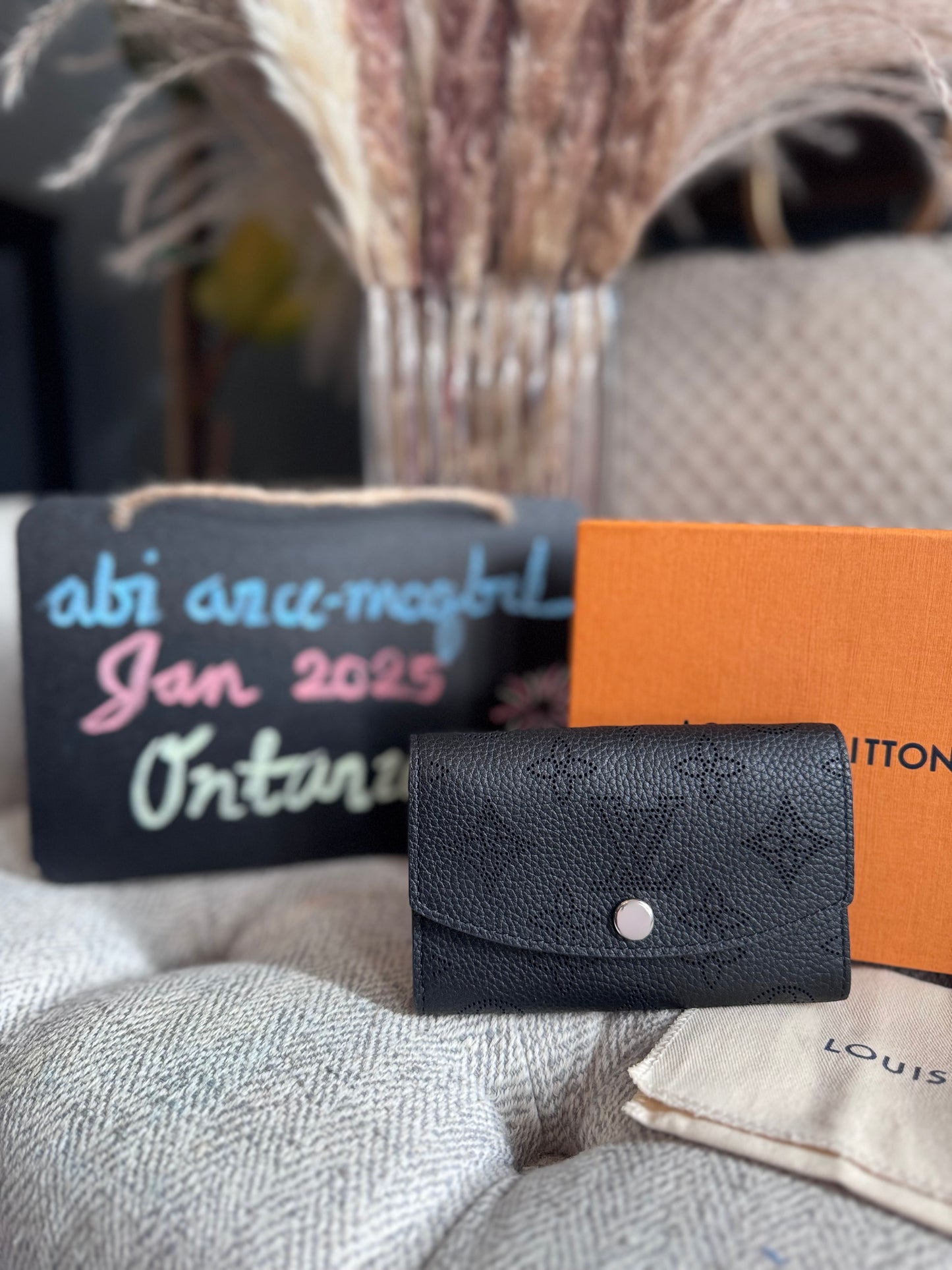 Louis Vuitton Anaé Mahina wallet