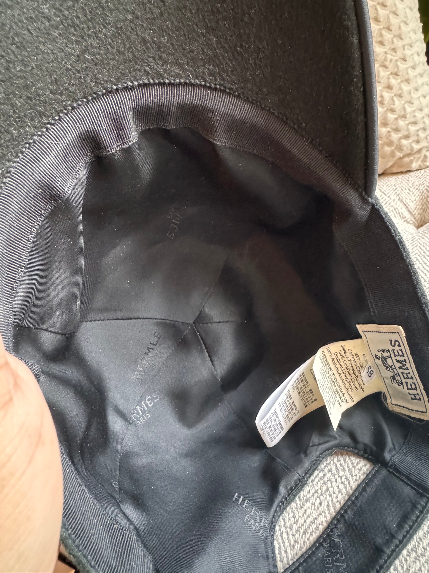 Hermès Cashmere Cap size 58