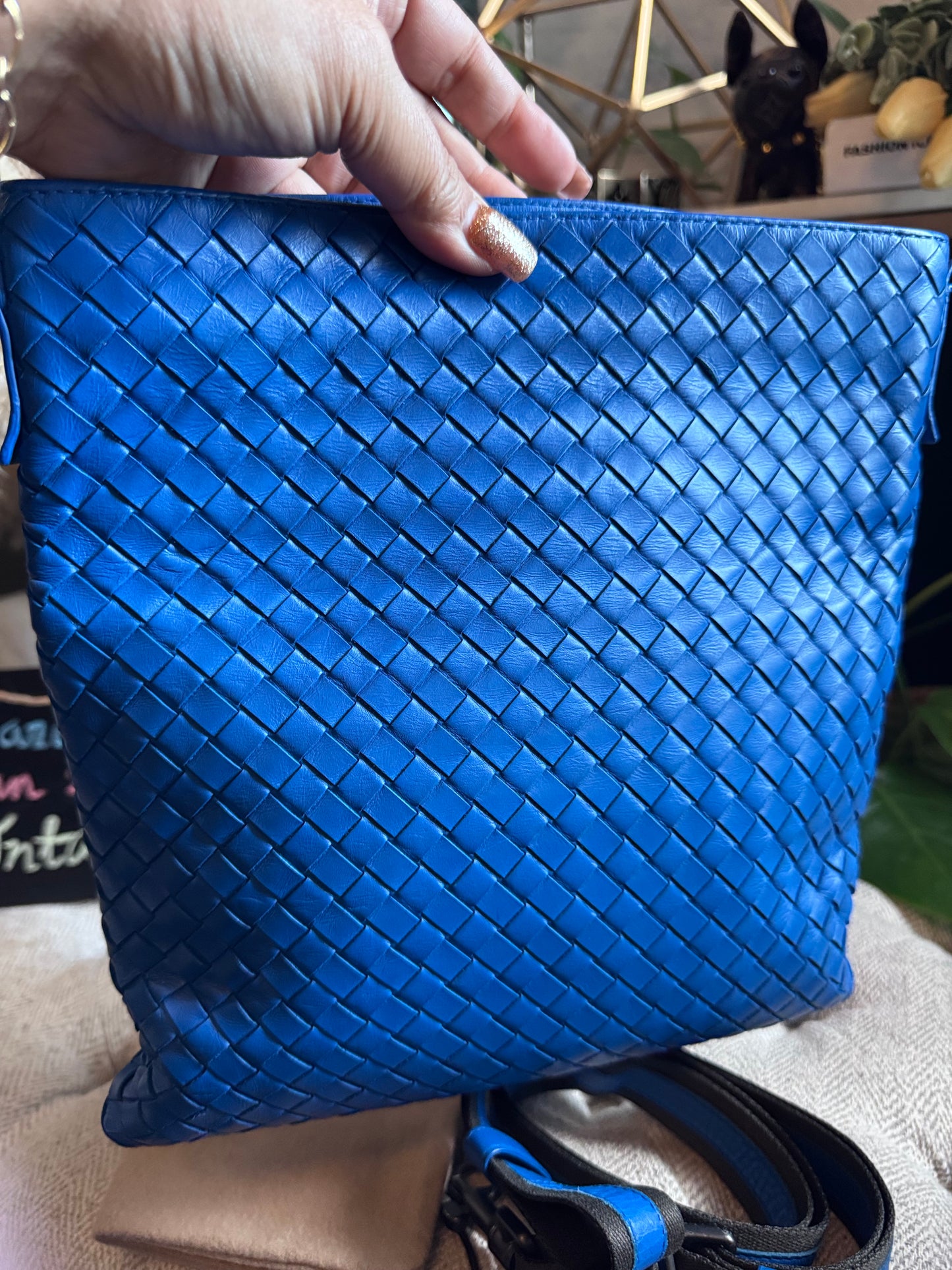 Bottega Veneta Messenger Bag