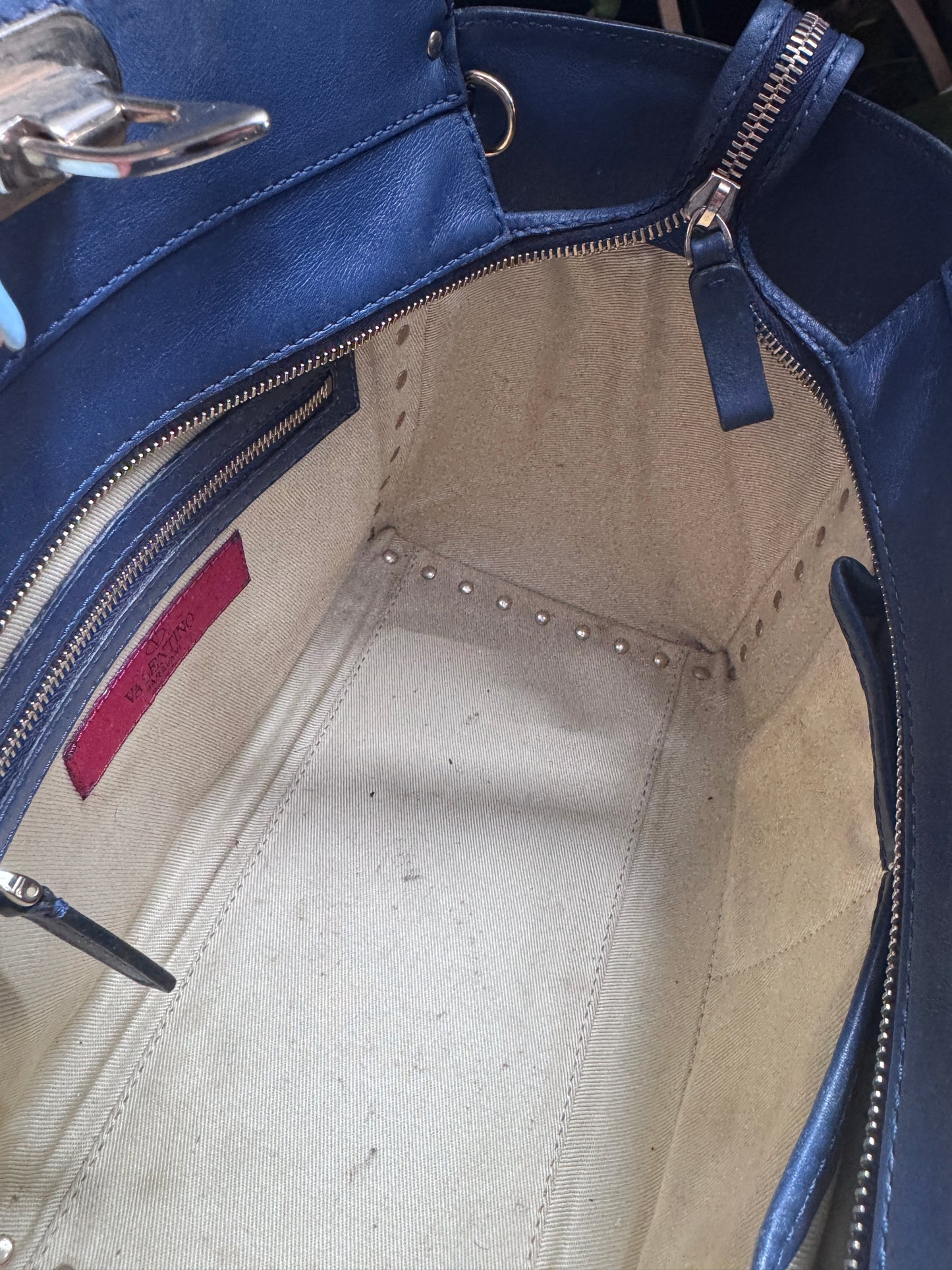 Valentino Garavani Rockstud Tote