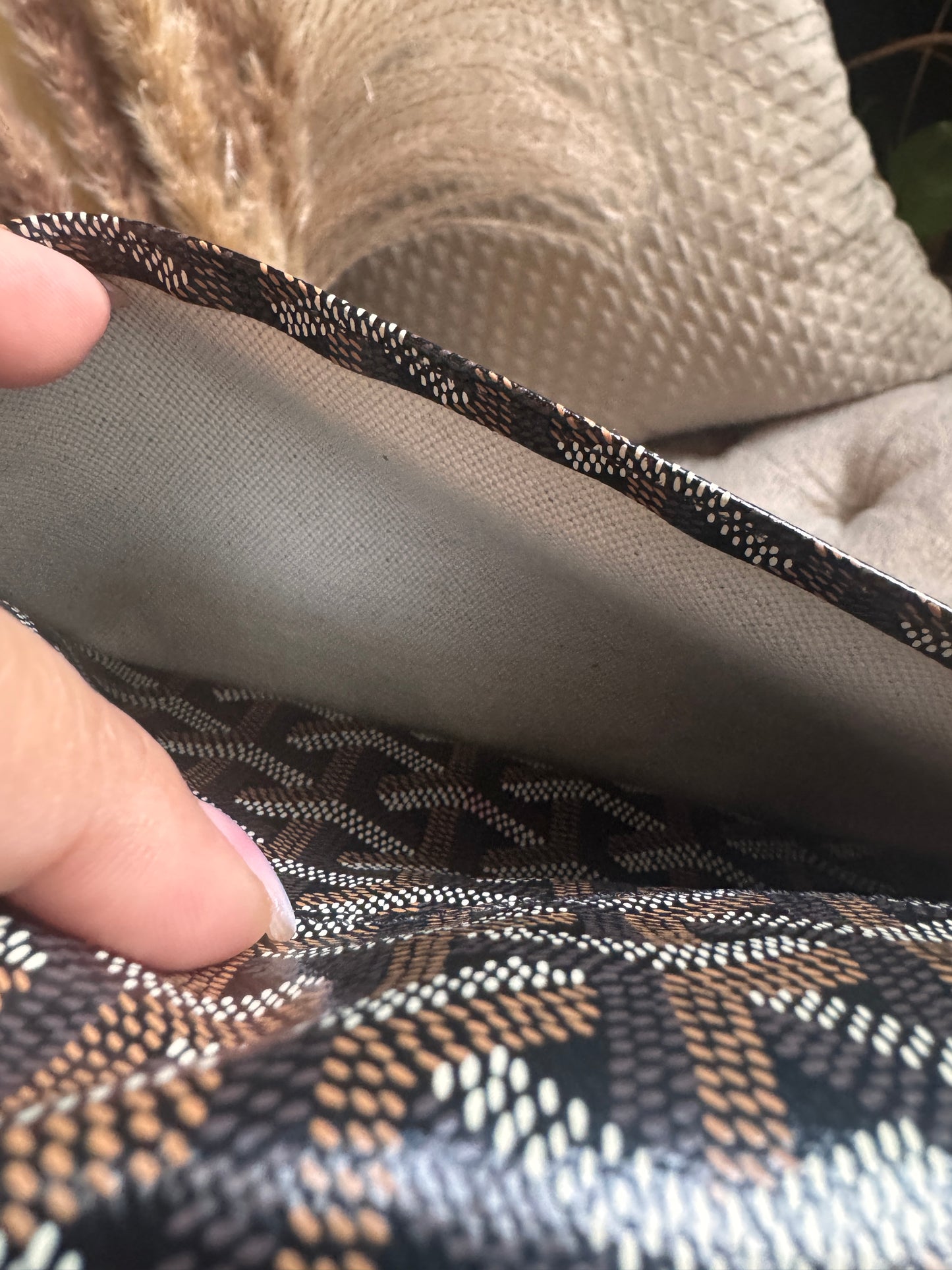 Goyard Plumet in Black