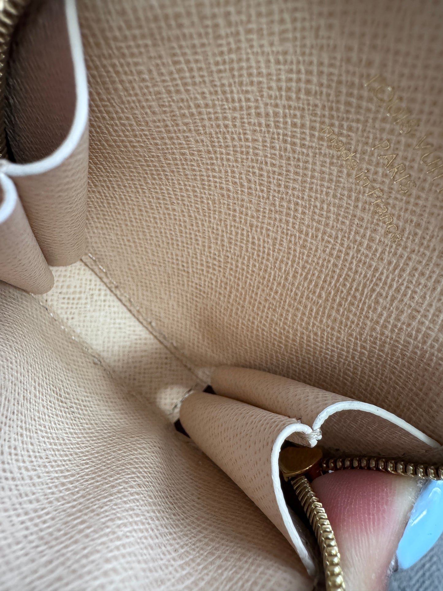 Louis Vuitton Round Coin purse from Multipochette