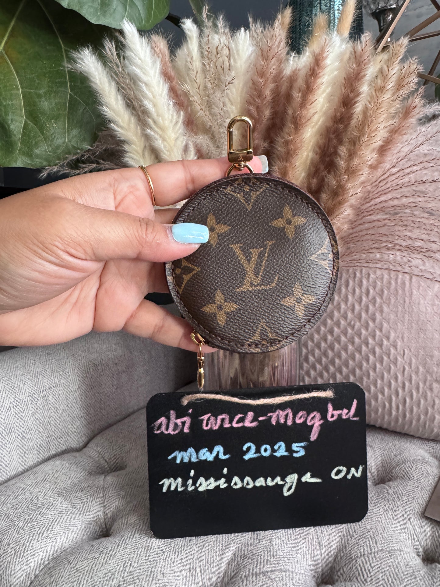 Louis Vuitton Round Coin purse from Multipochette