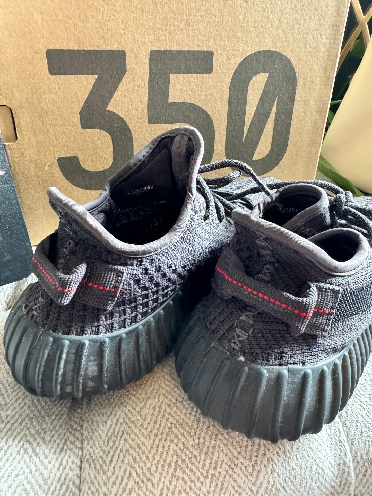 Adidas Yeezy Boost black/black