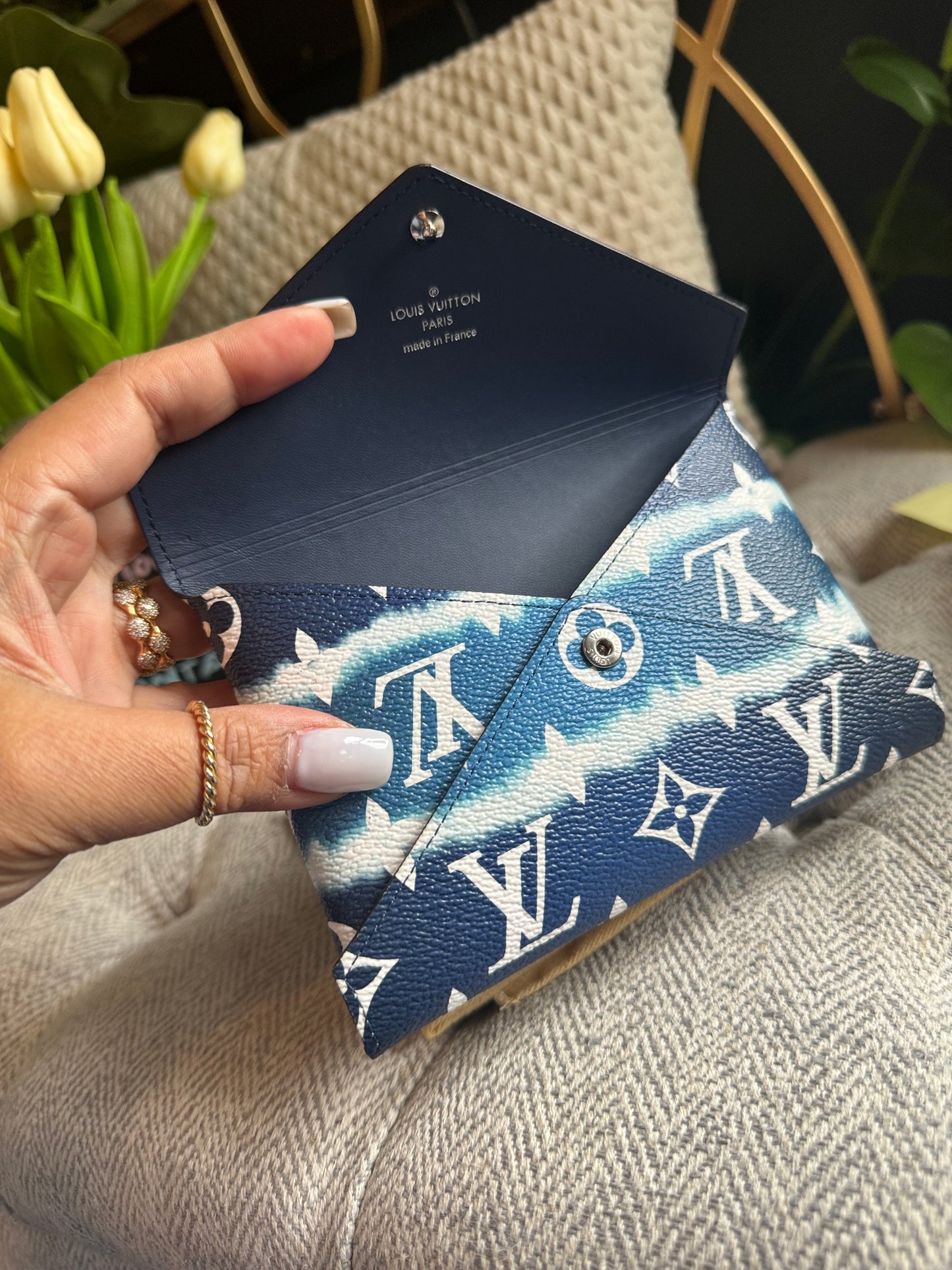 Louis Vuitton Medium Escale Kirigami Envelope Pouch
