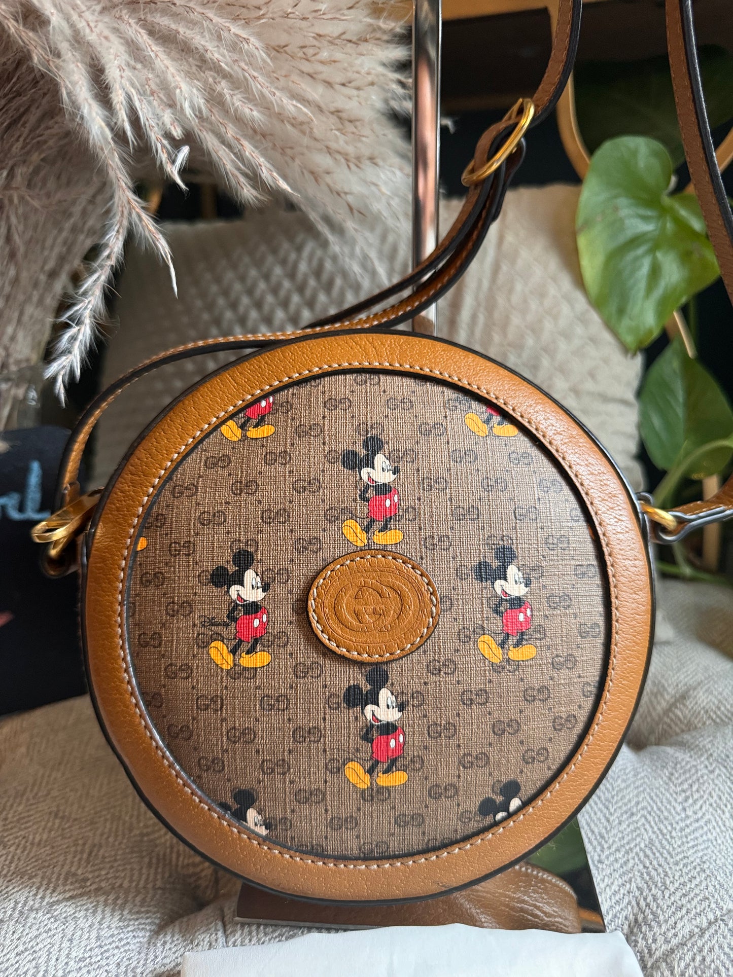 Gucci x Disney Collab Round Shoulder/Crossbody