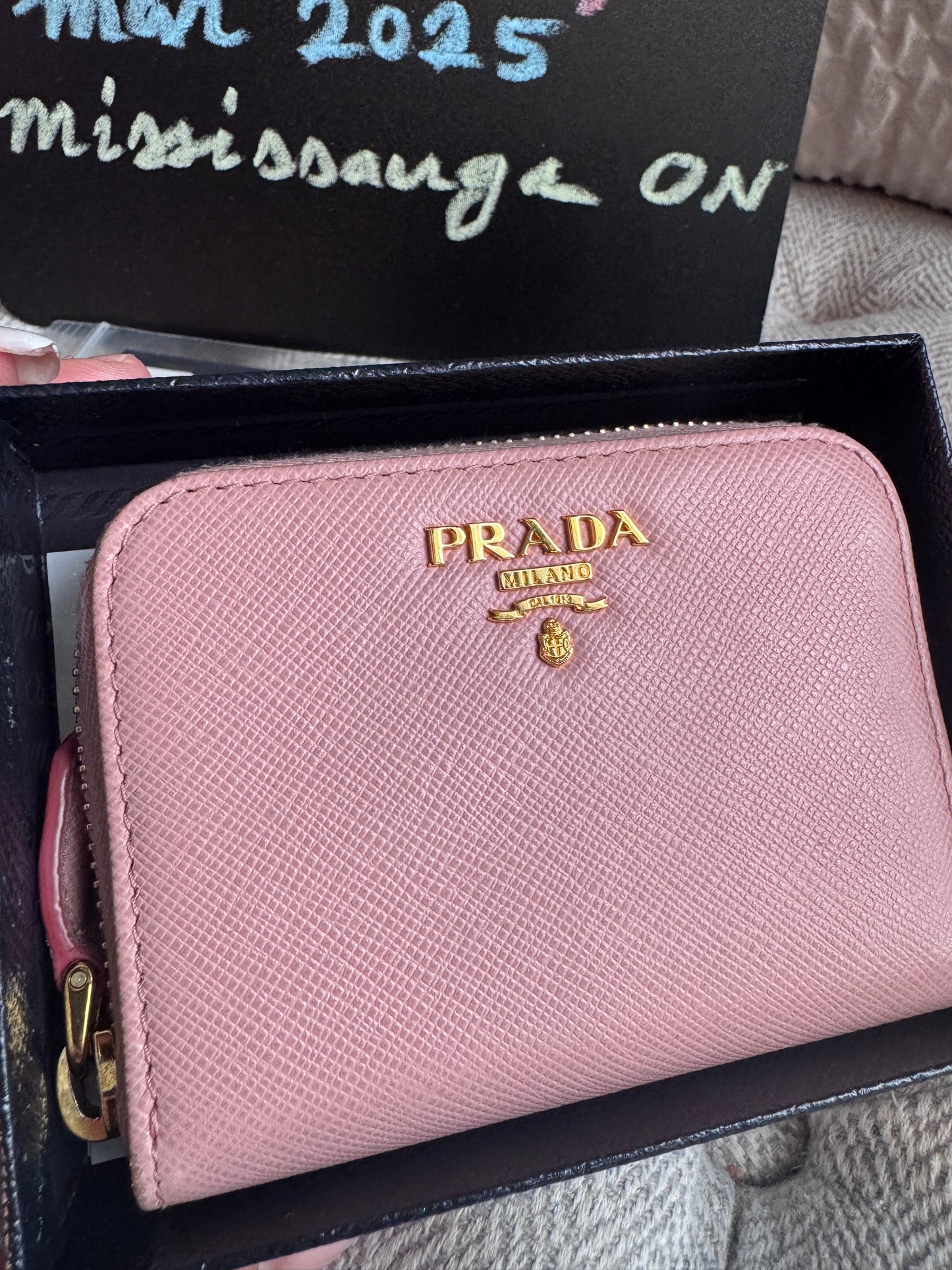 Prada Saffiano Compact wallet in Orchidea