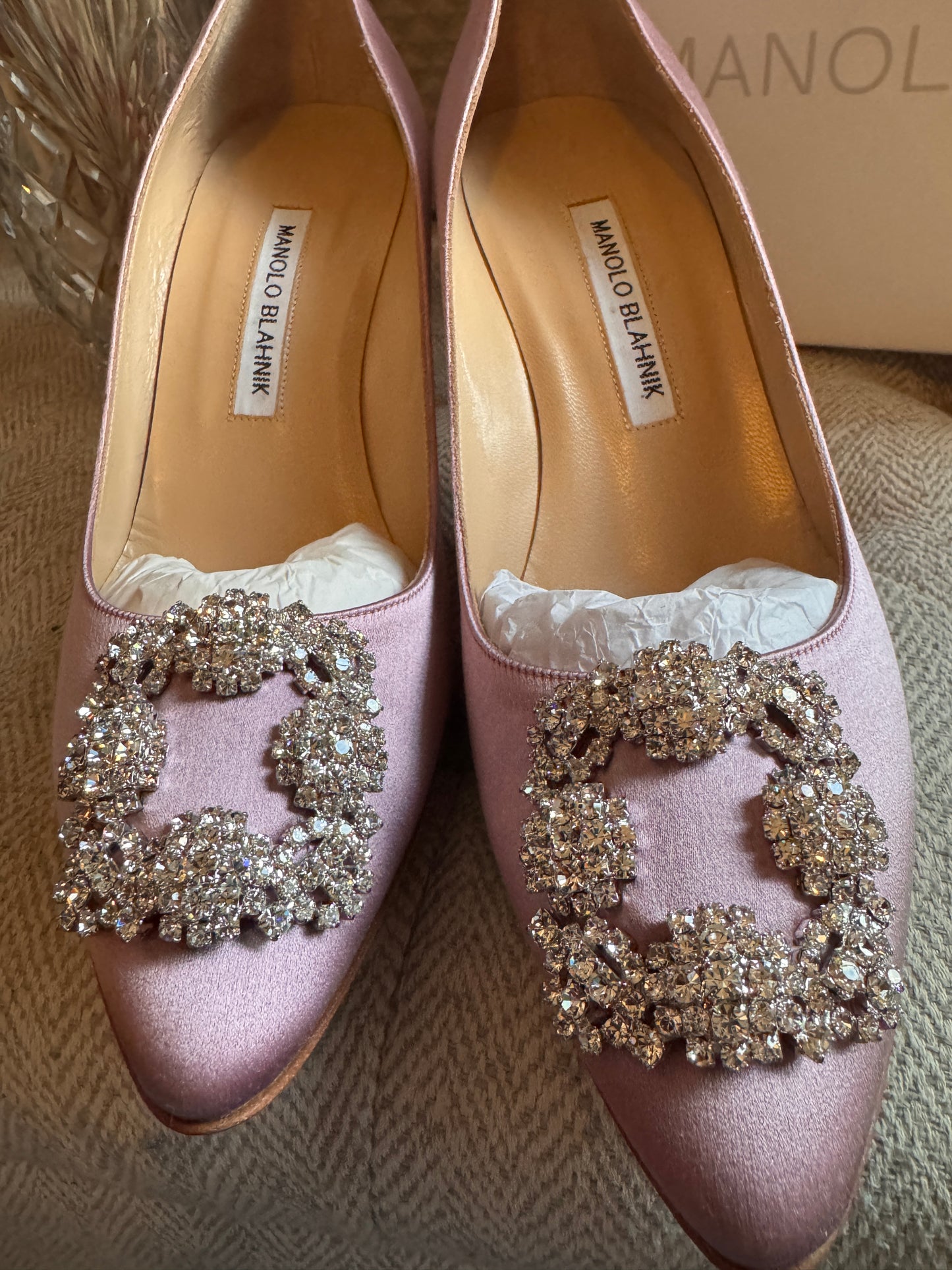 Manolo Blahnik Hangisi Pumps