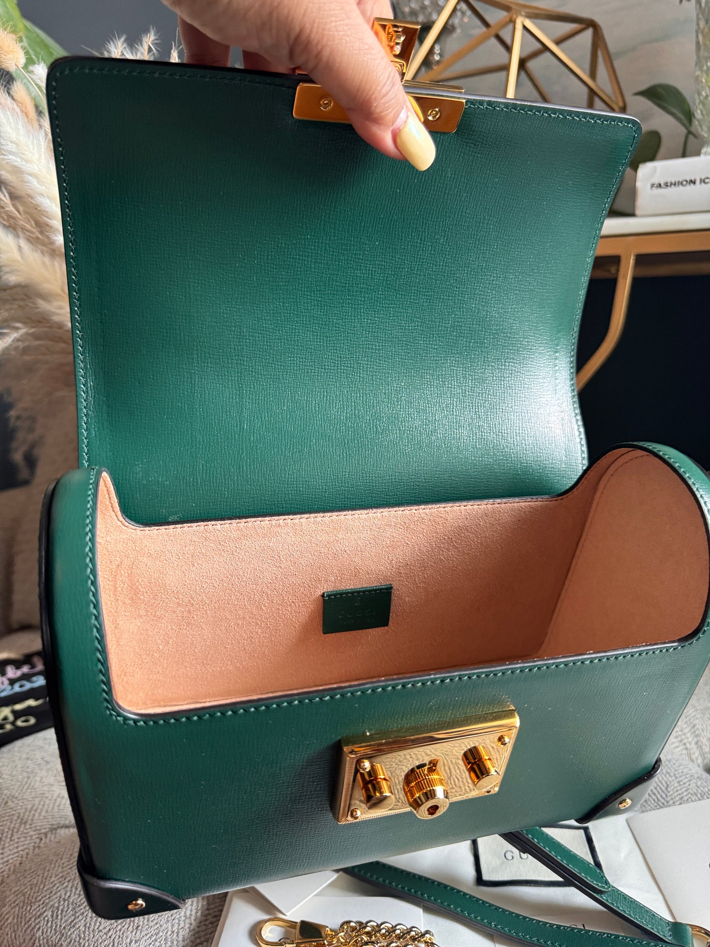 GUCCI
Azalea Calfskin Small Padlock Bamboo Shoulder Bag Vintage Green