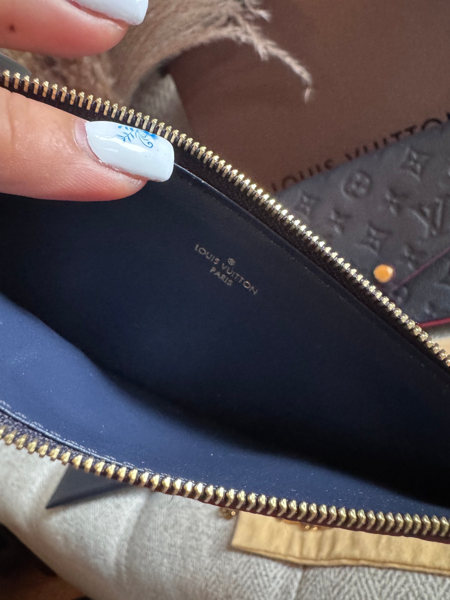 Louis Vuitton Pochette Felicie in Empreinte Marine Rouge
