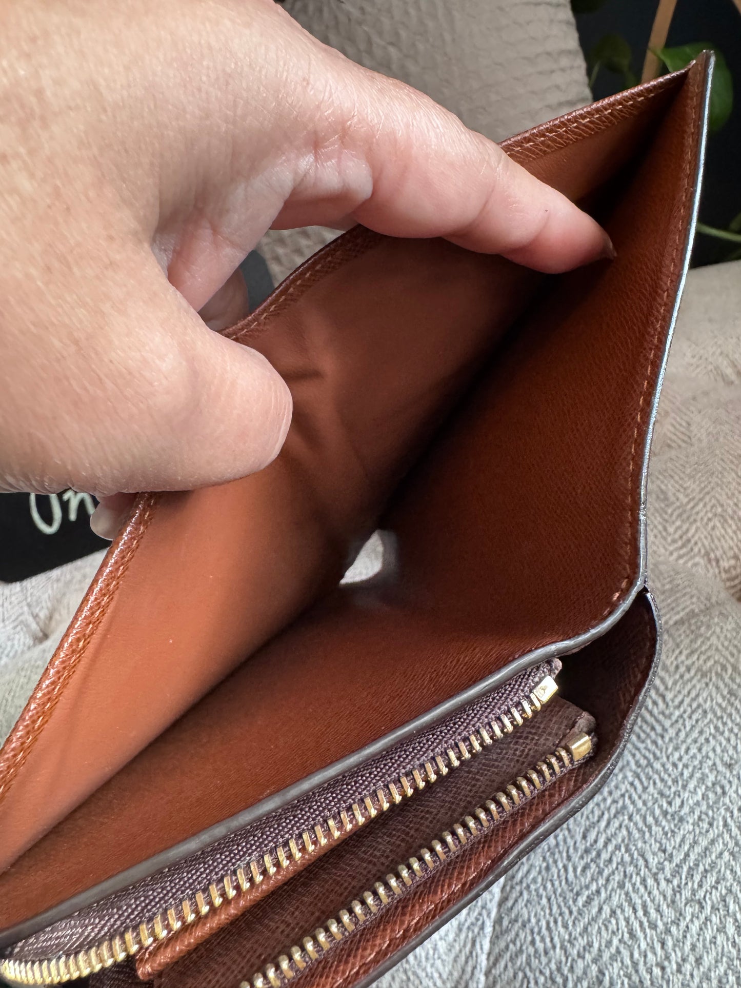 Louis Vuitton Vintage Porte Papier Zip Bifold Wallet in Monogram