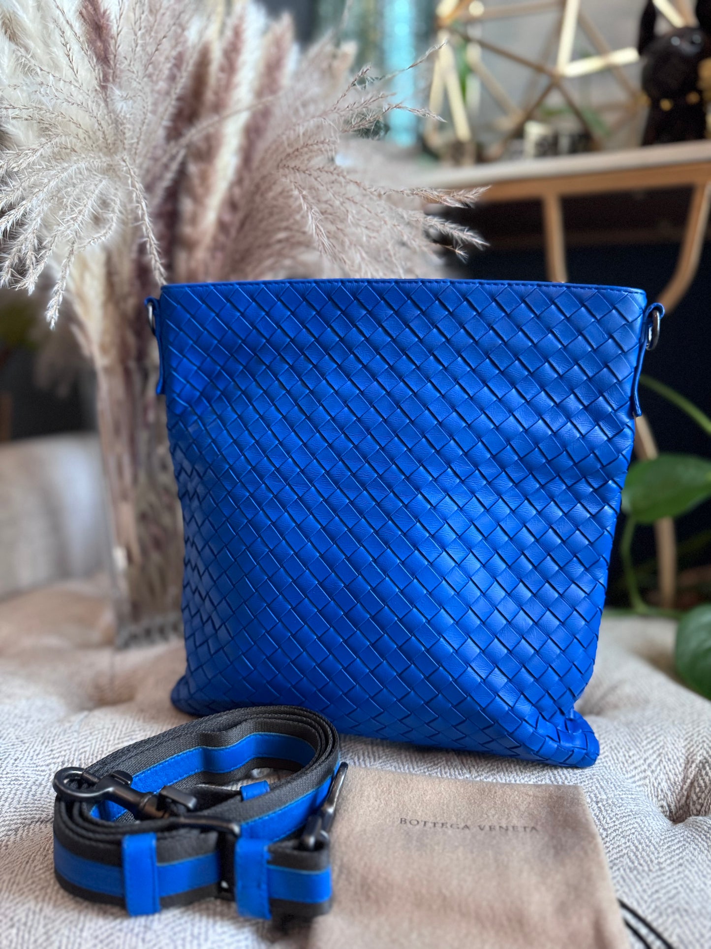 Bottega Veneta Messenger Bag