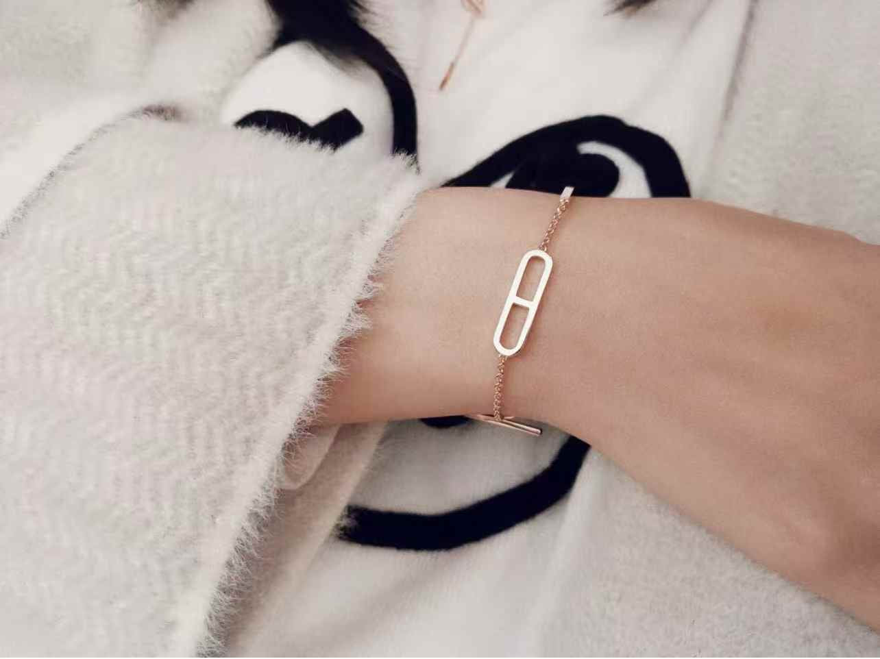 For PRE-ORDER ONLY Hermes Ever Chaine d’ancre bracelet in Rose Gold size SH