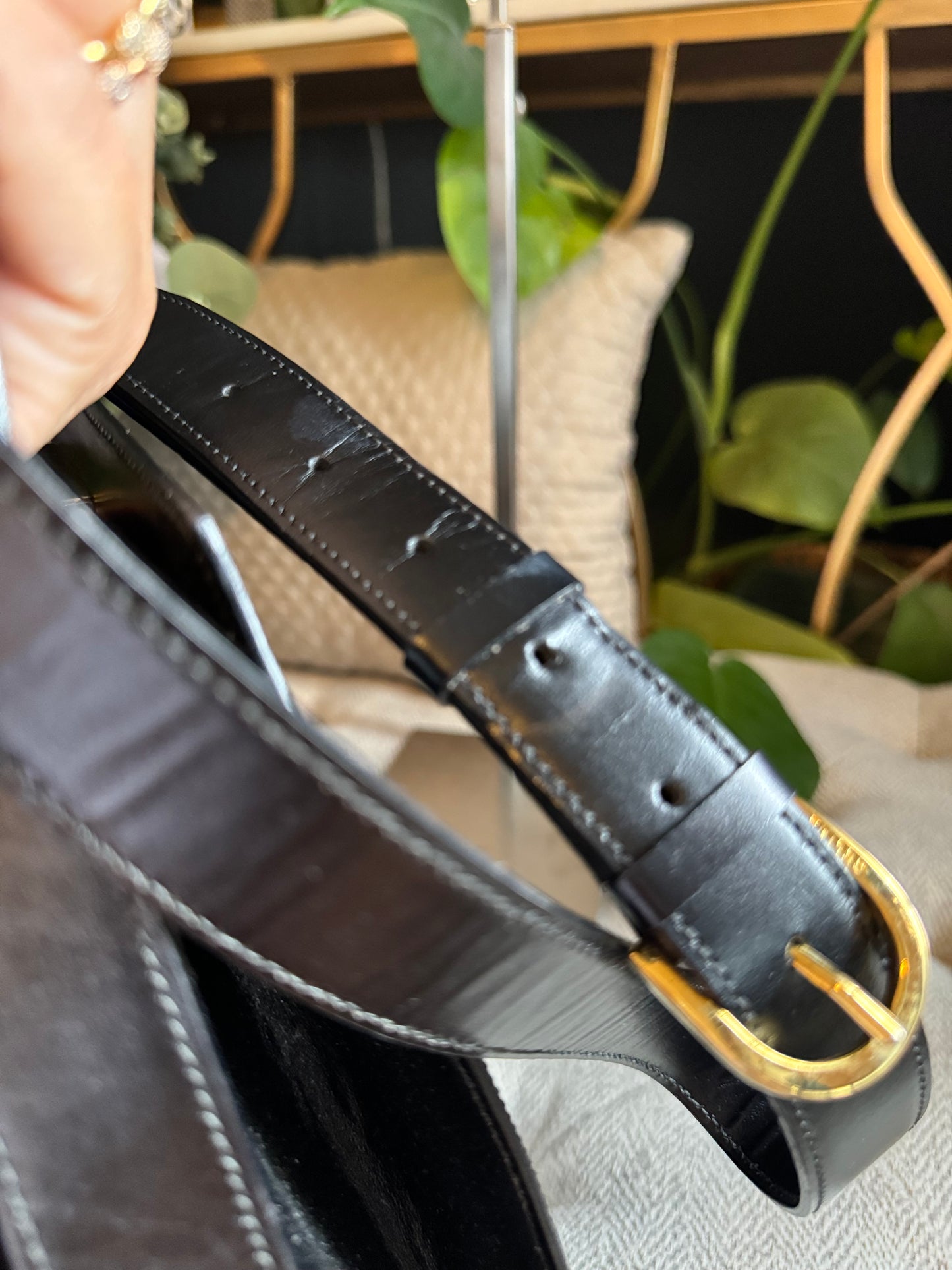Celine Vintage Crossbody/Shoulder bag in Black, Gold Hardware