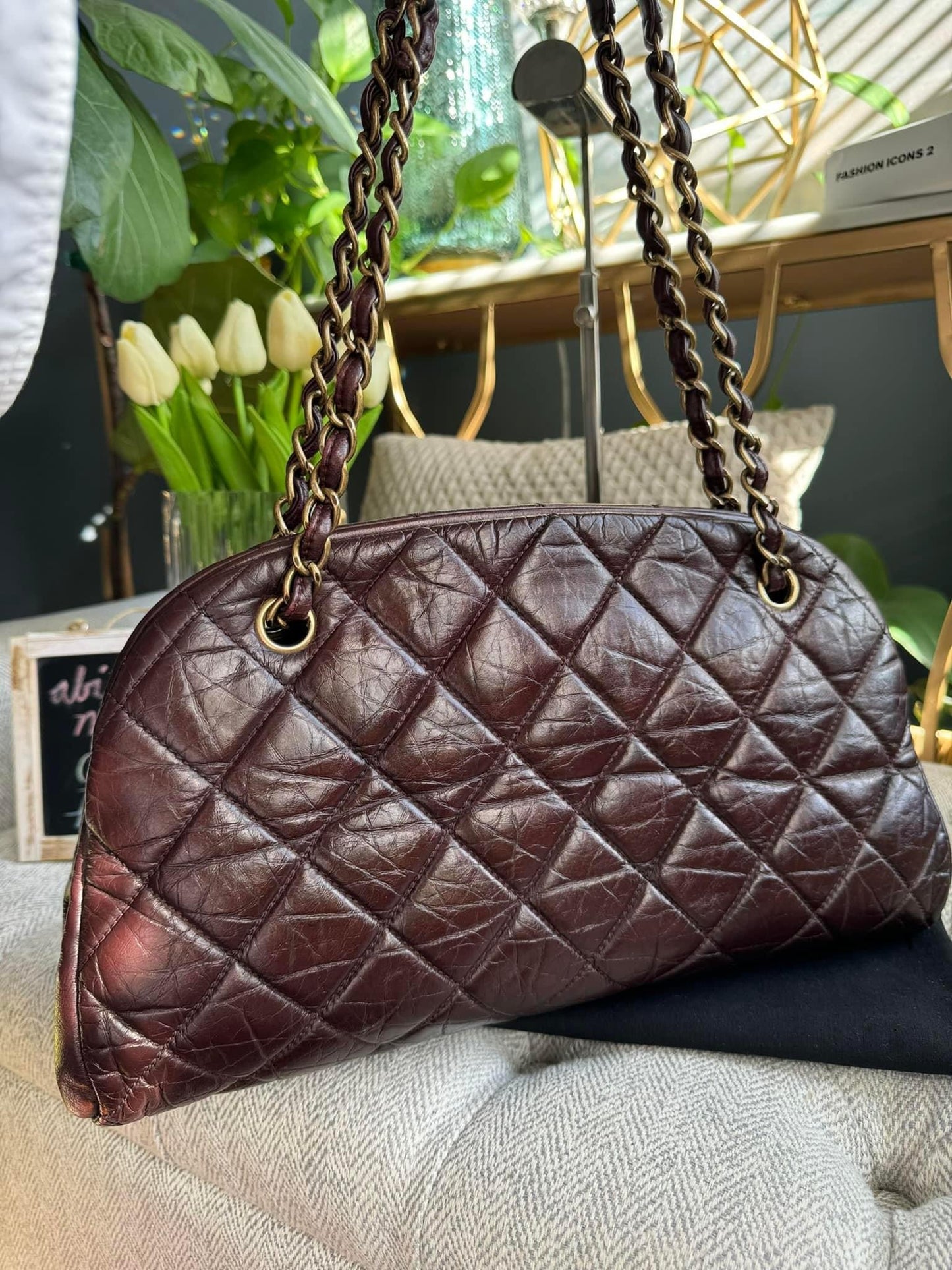 Chanel Mademoiselle Womens Vintage Clasp chain bag