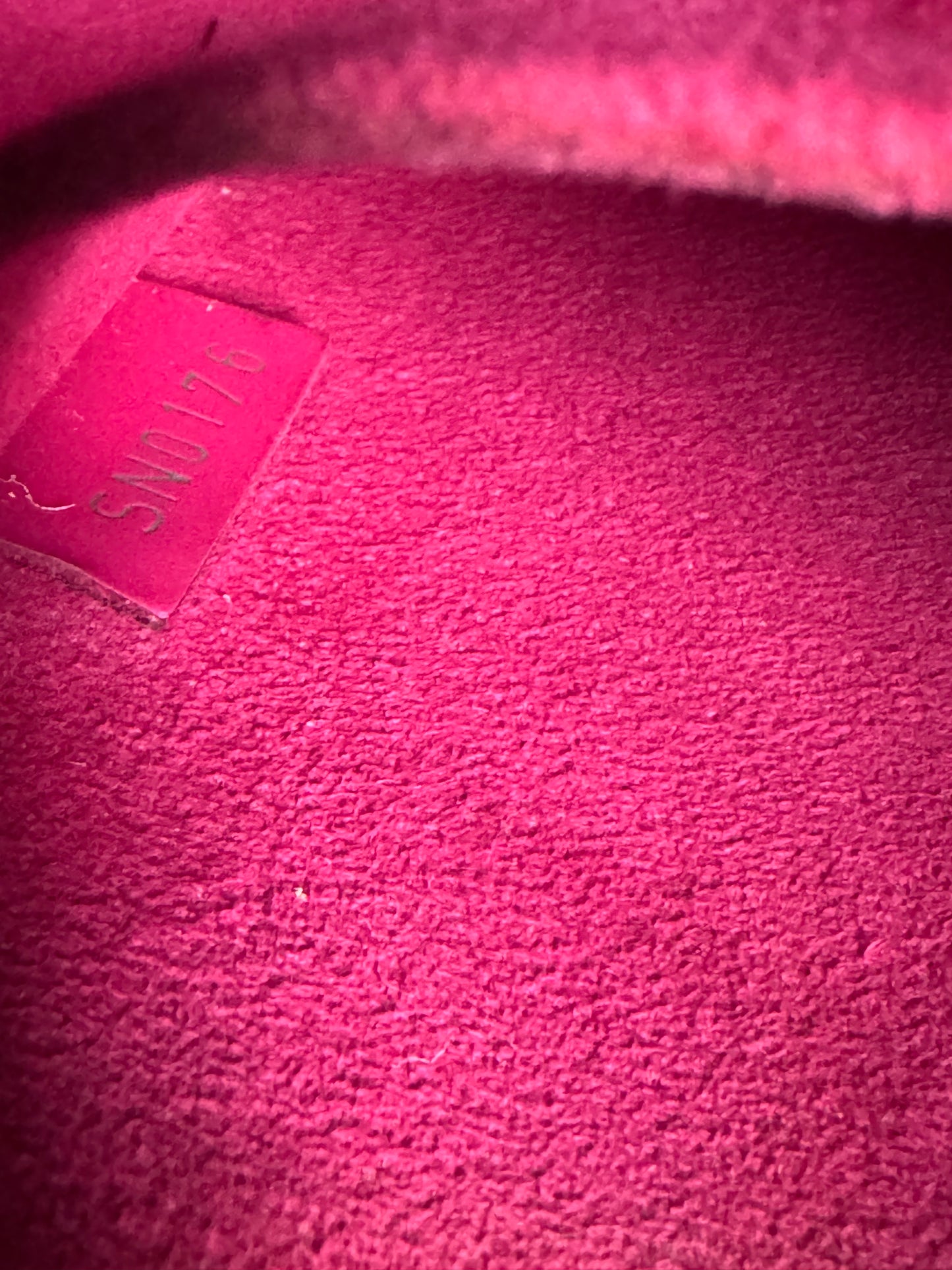 Louis Vuitton Alma BB Epi