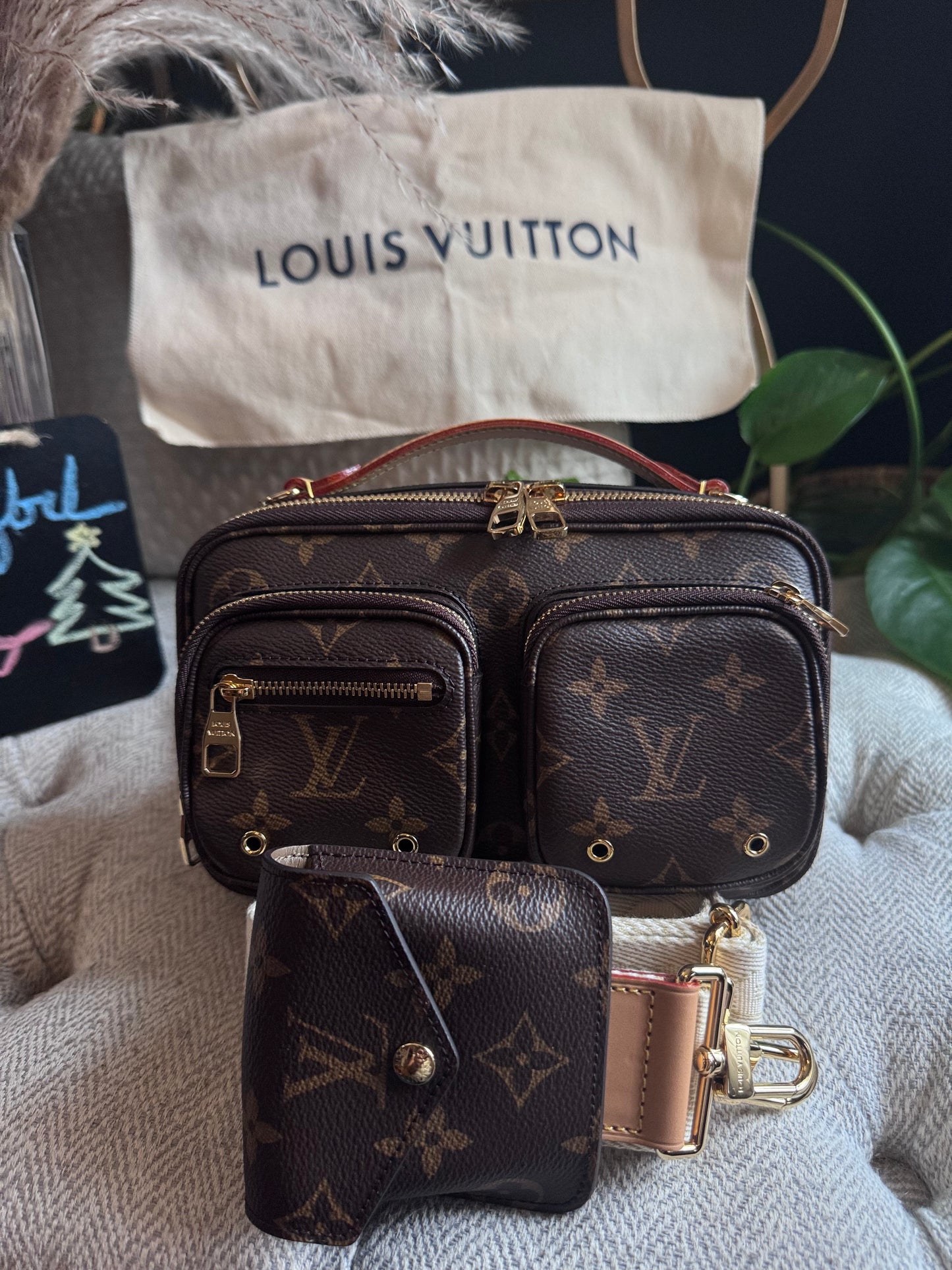 Louis Vuitton Utility bag