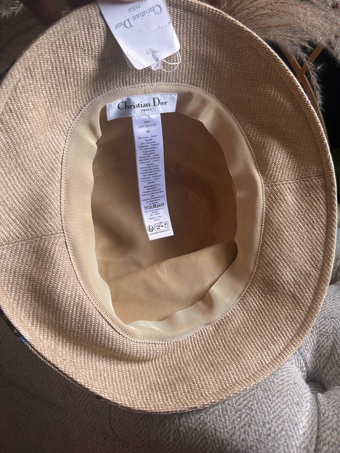 Christian Dior D‐Bobby Floral bucket hat