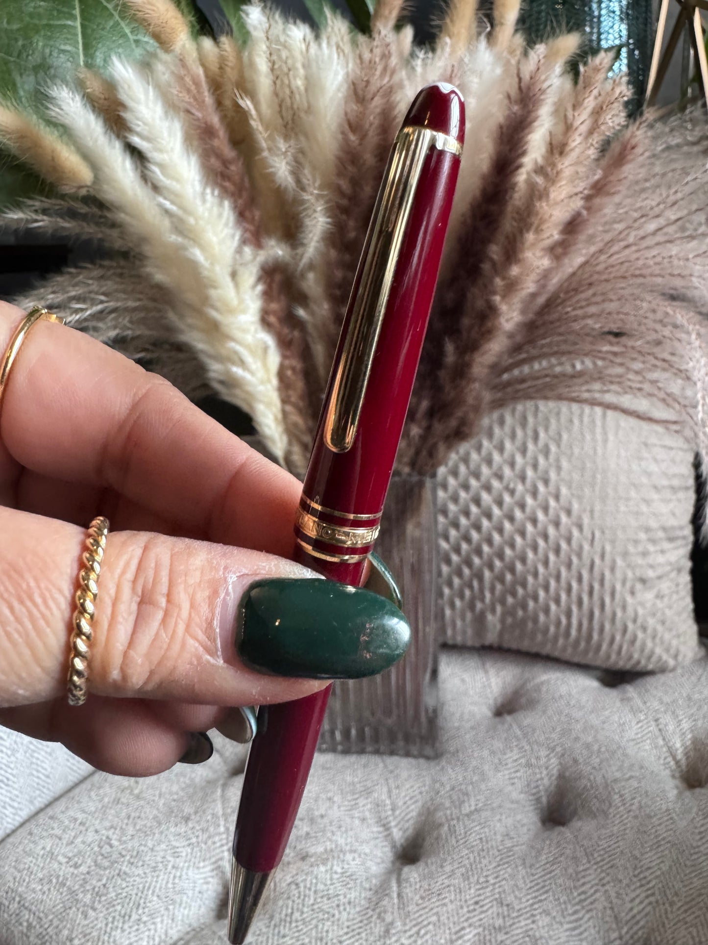 Montblanc Ballpoint Meisterstuck Pen in Burgundy