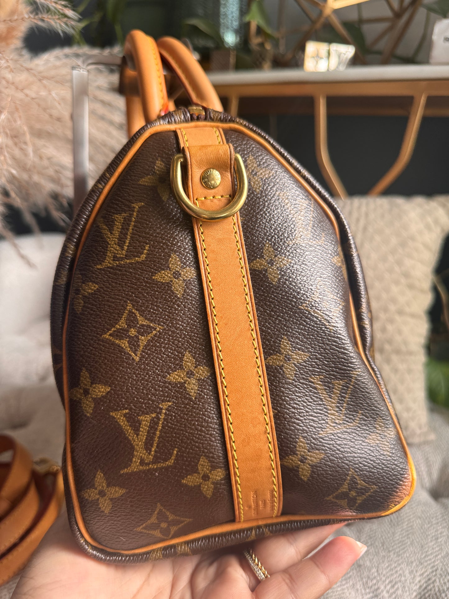 Louis Vuitton Speedy B 25 in monogram