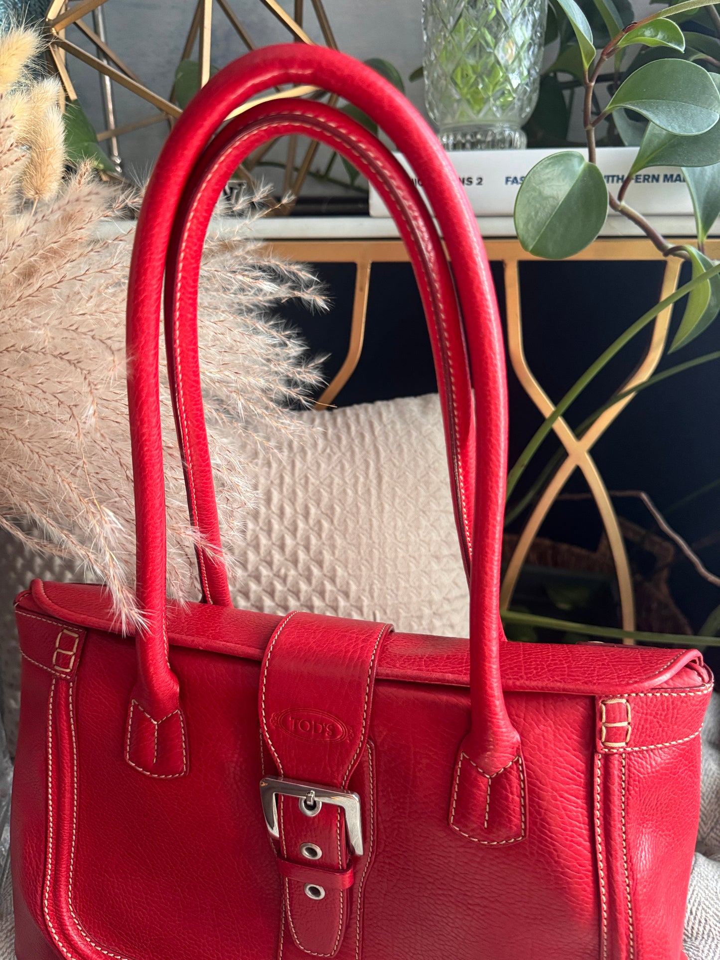 Tod’s Vintage Leather Shoulder Bag