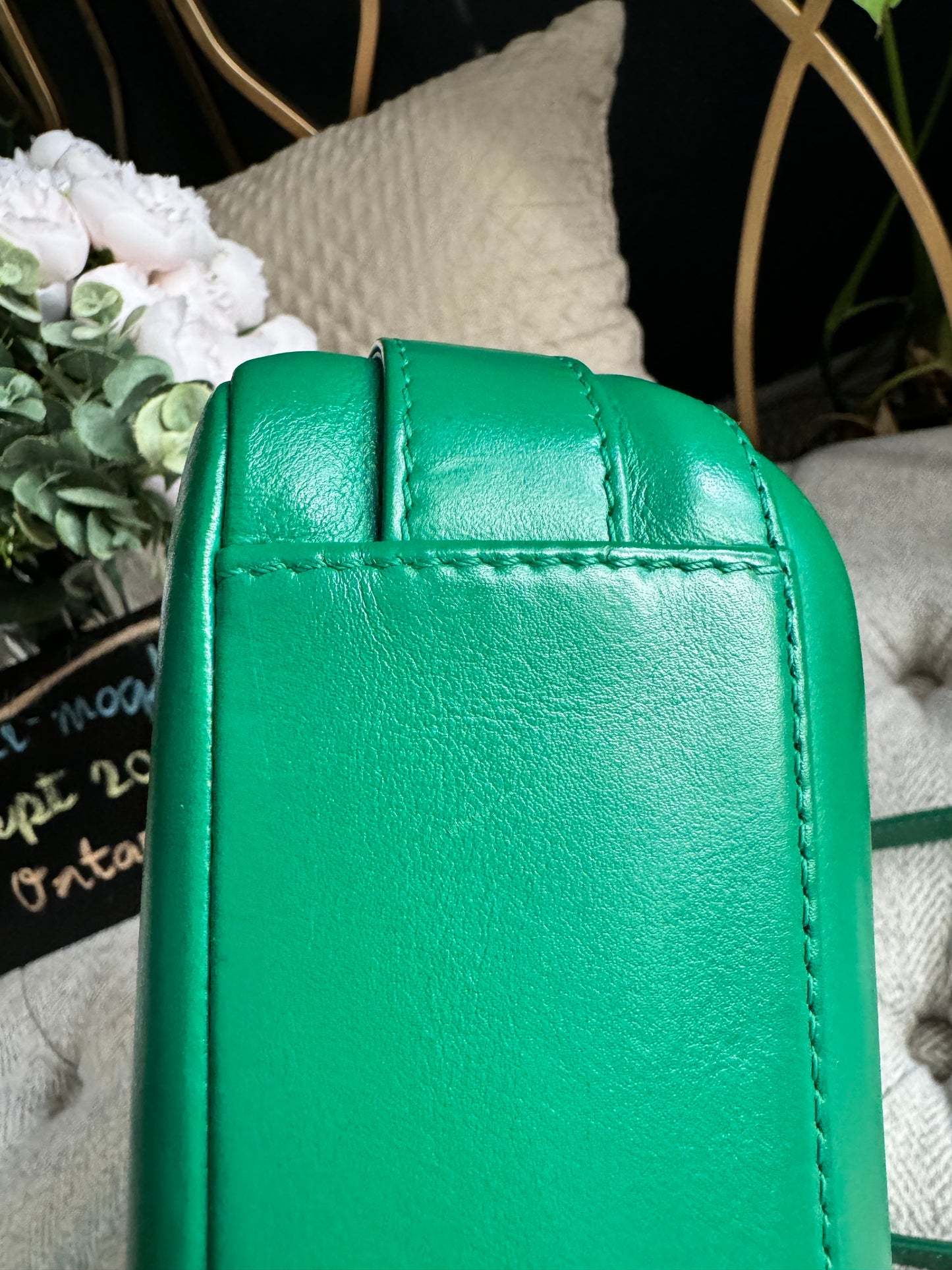 Chanel Rock My Shoulder Flap Green Quilted Calfskin/ Naturally Grained Sheepskin Inner Lining/MAR -Métal Aged Ruthenium Hardware (SN 24221601)
