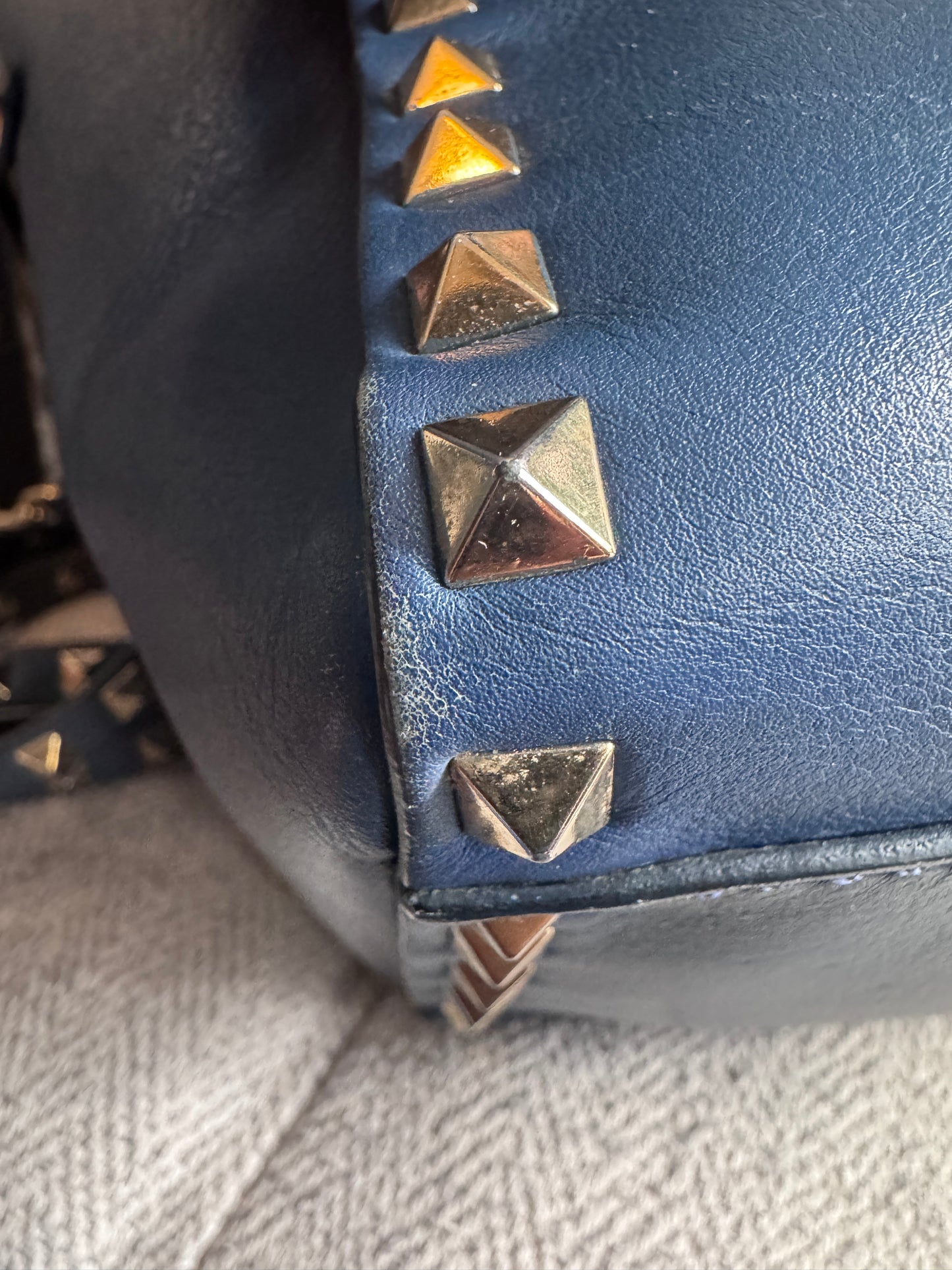 Valentino Garavani Rockstud Tote