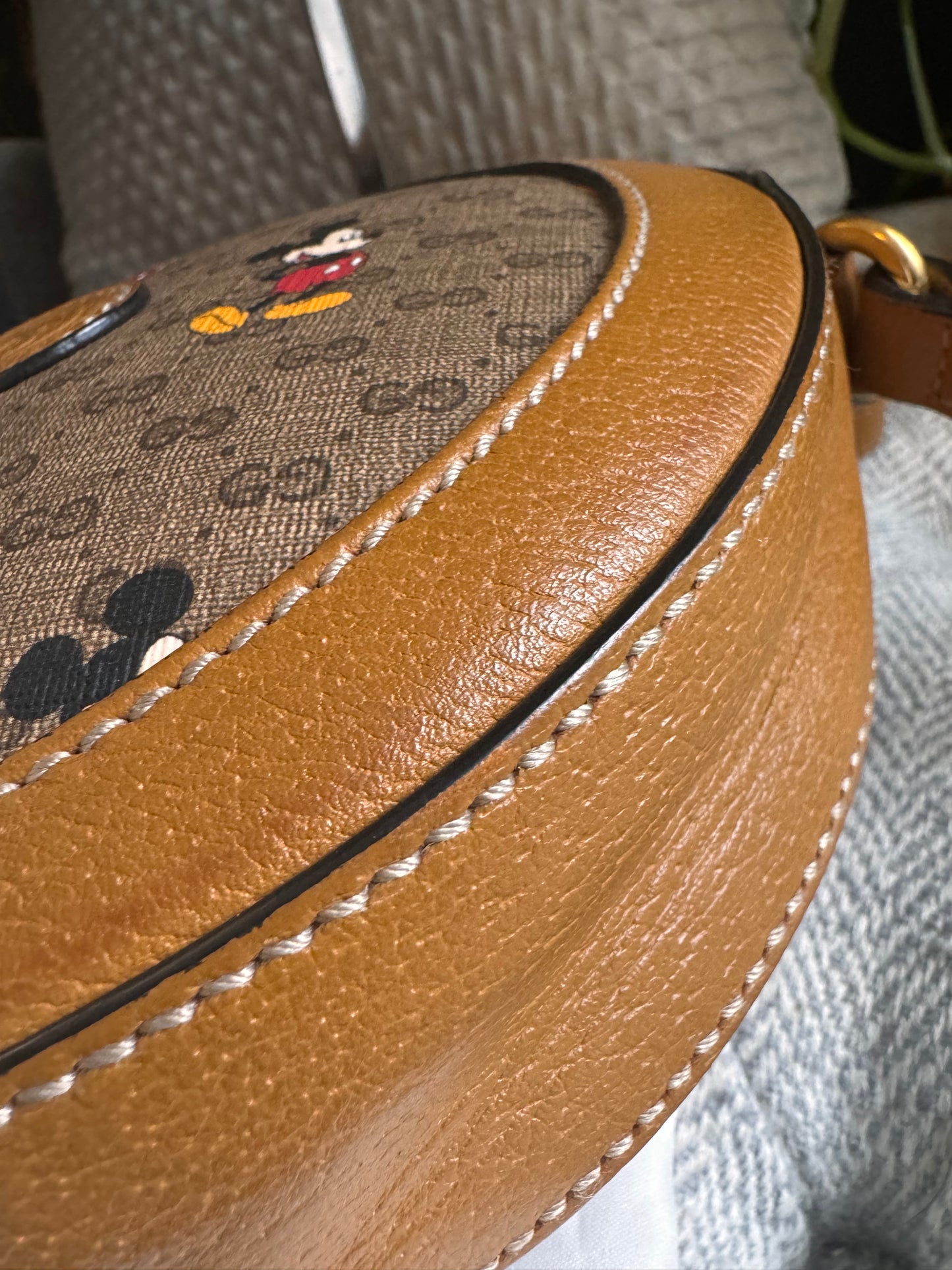 Gucci x Disney Collab Round Shoulder/Crossbody