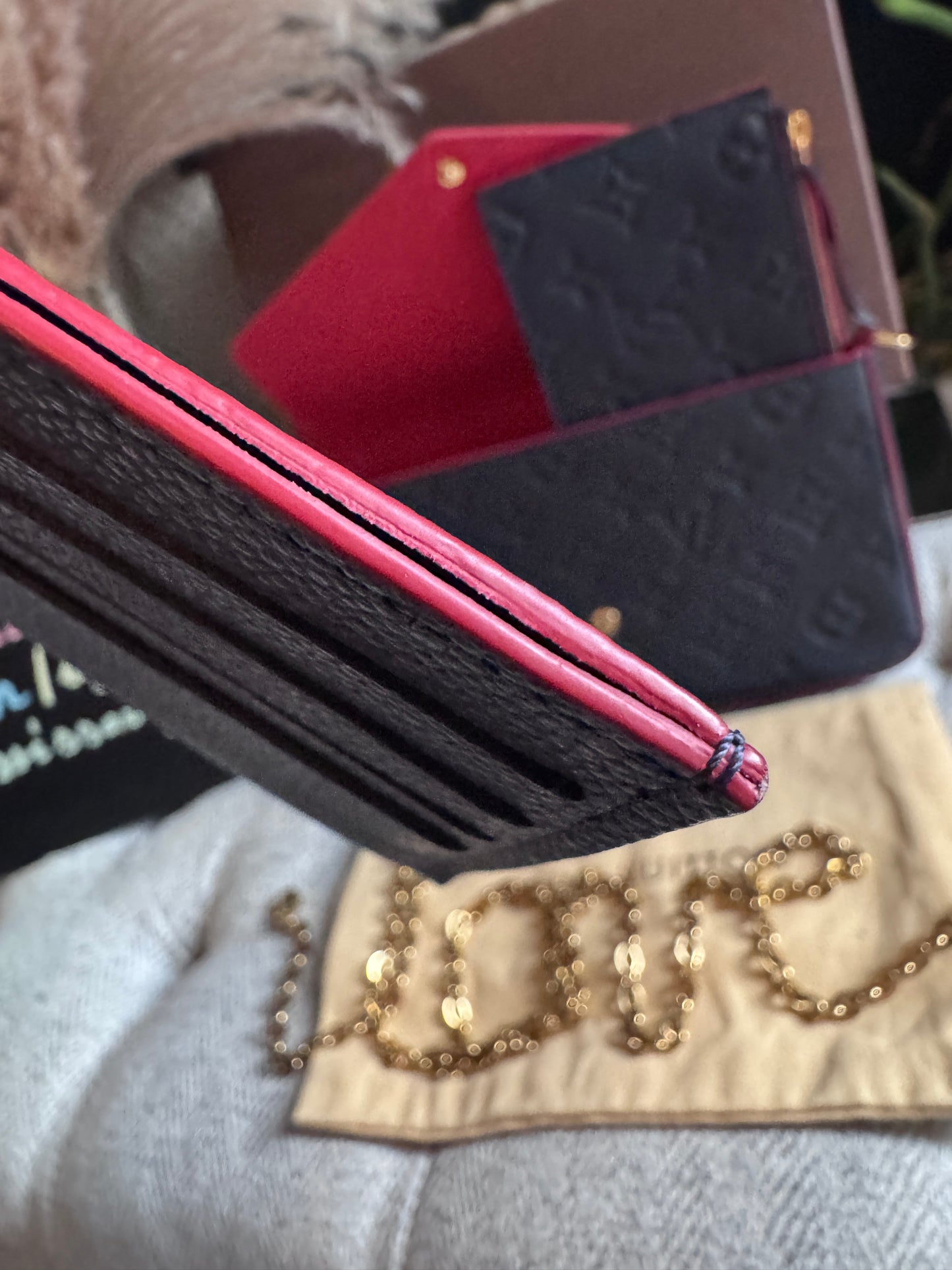 Louis Vuitton Pochette Felicie in Empreinte Marine Rouge