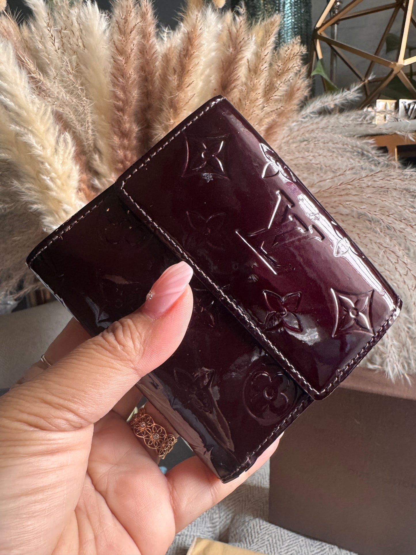 Louis Vuitton Compact wallet in Amarante