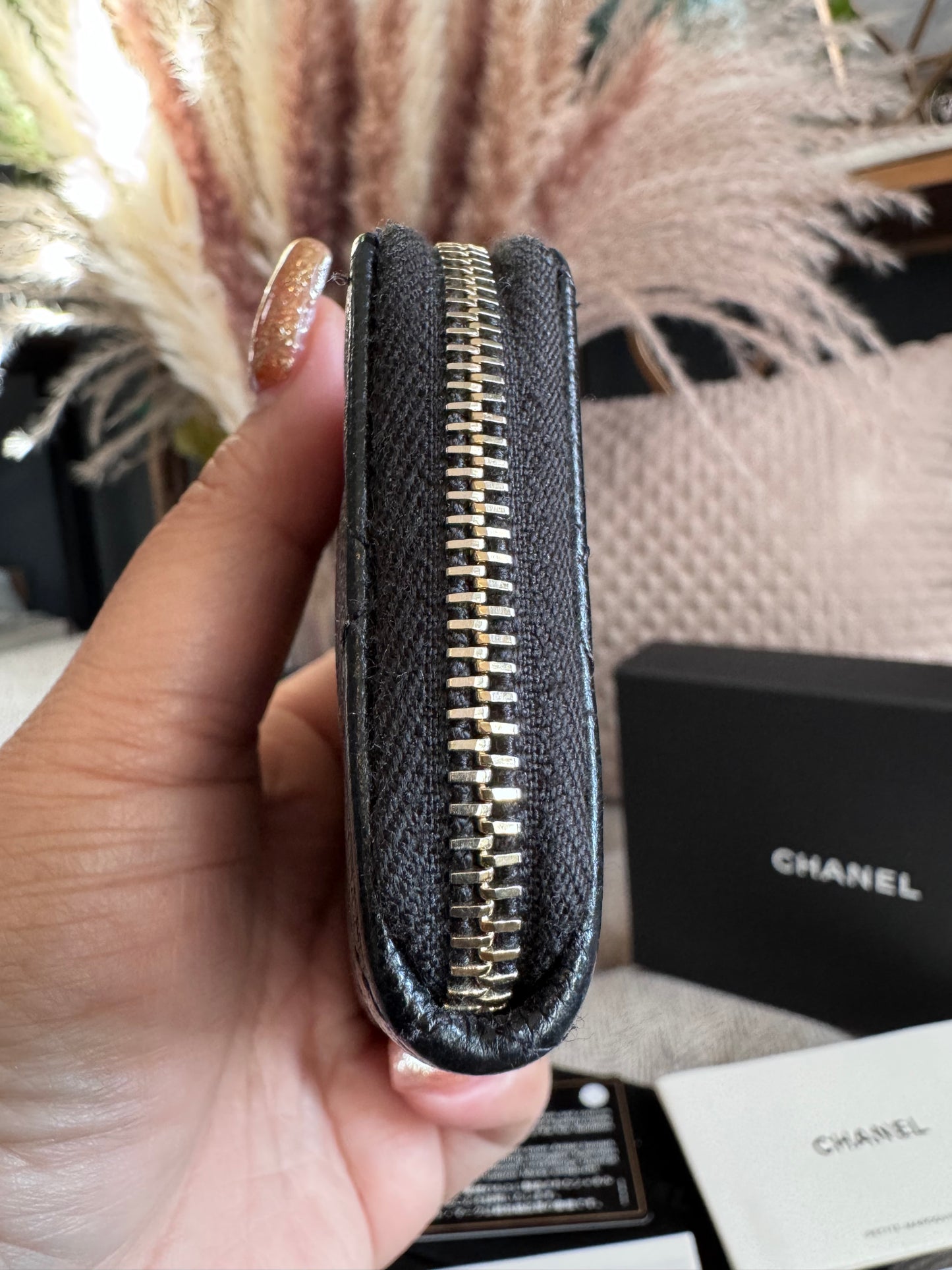 CHANEL Caviar Quilted Zipped Key Holder Case