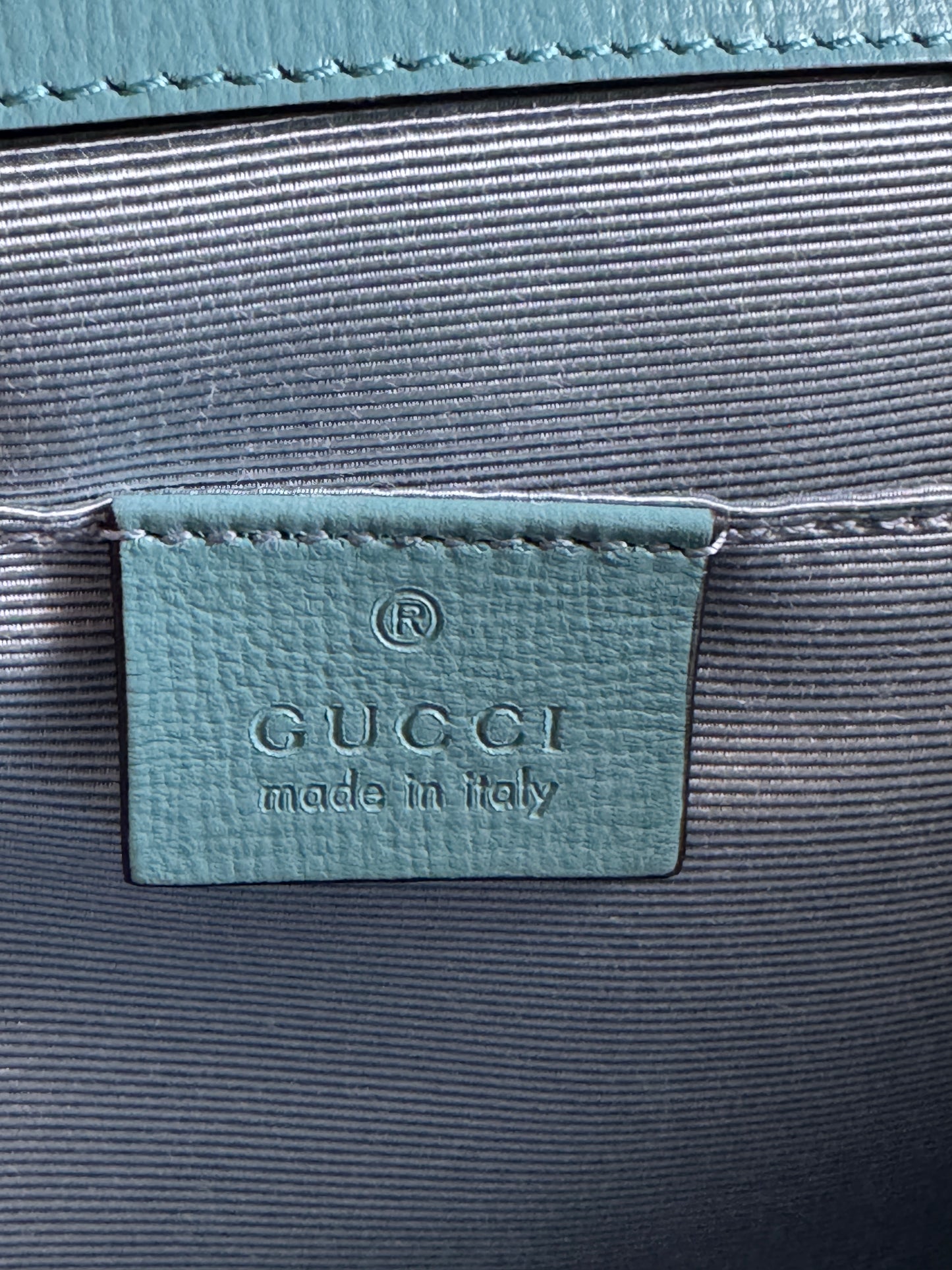 Gucci Horsebit 1955 Raffia Chain Bag