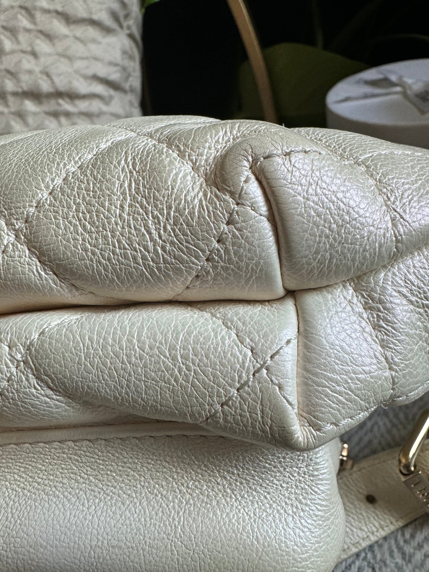 CHANEL Iridescent All About Waist bumbag