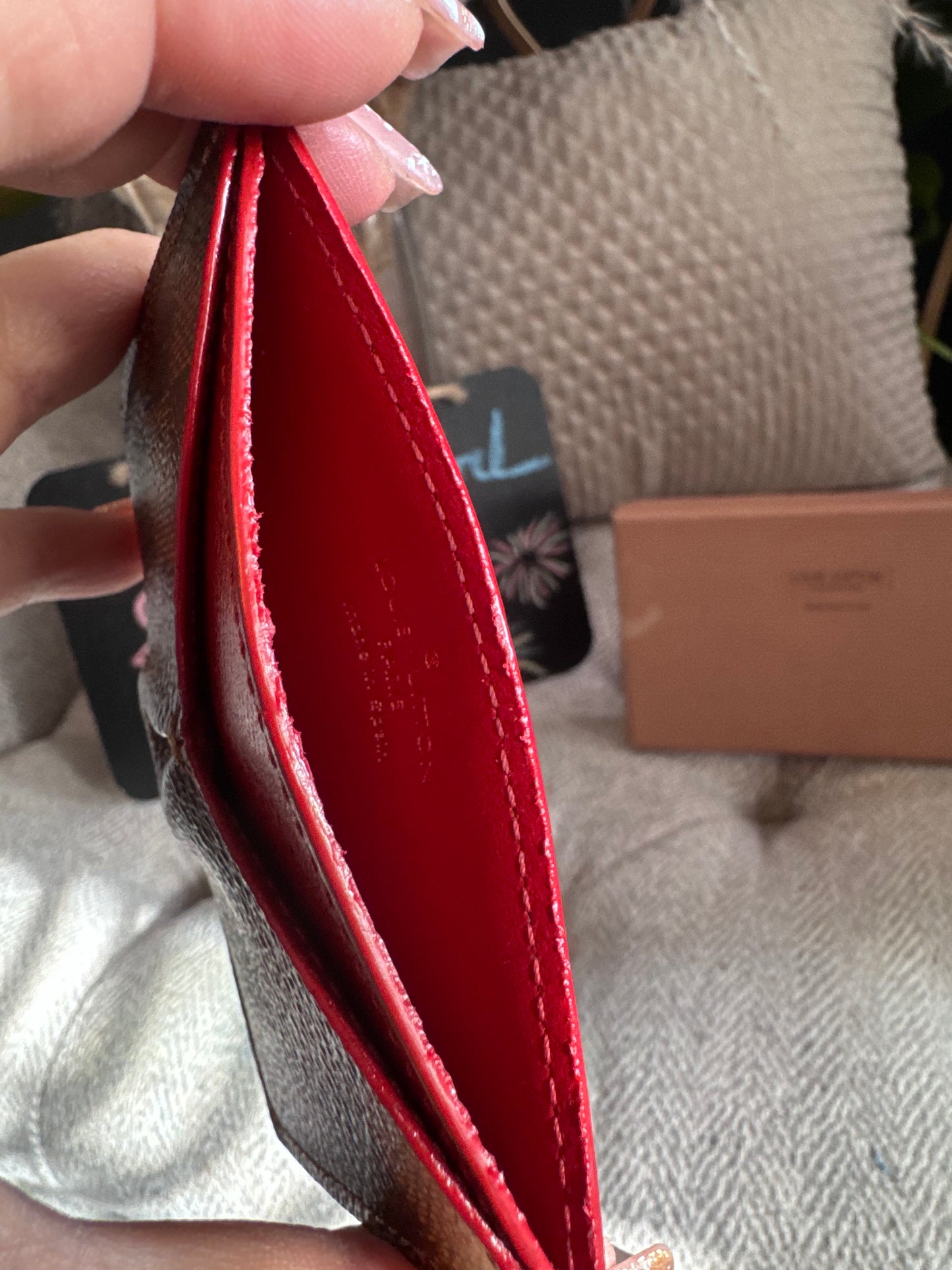 Louis Vuitton Caissa Cardholder
