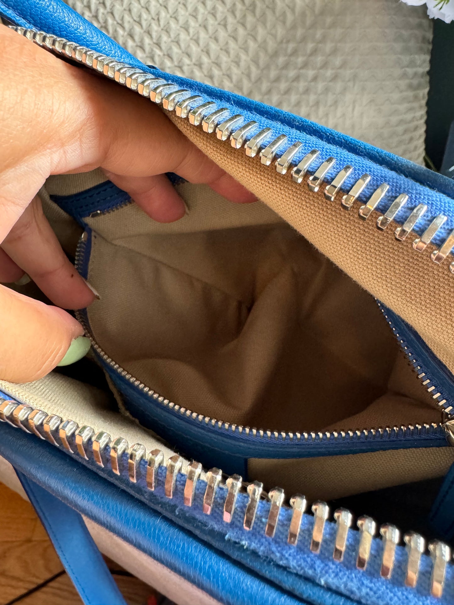 Givenchy Antigona in Small