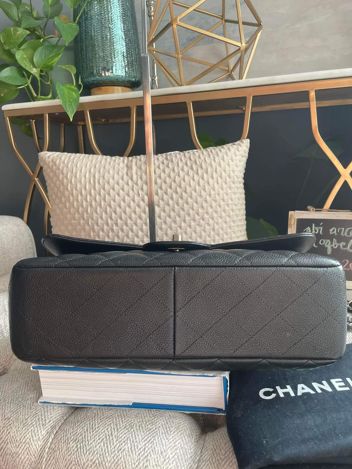 Chanel Classic Jumbo Caviar