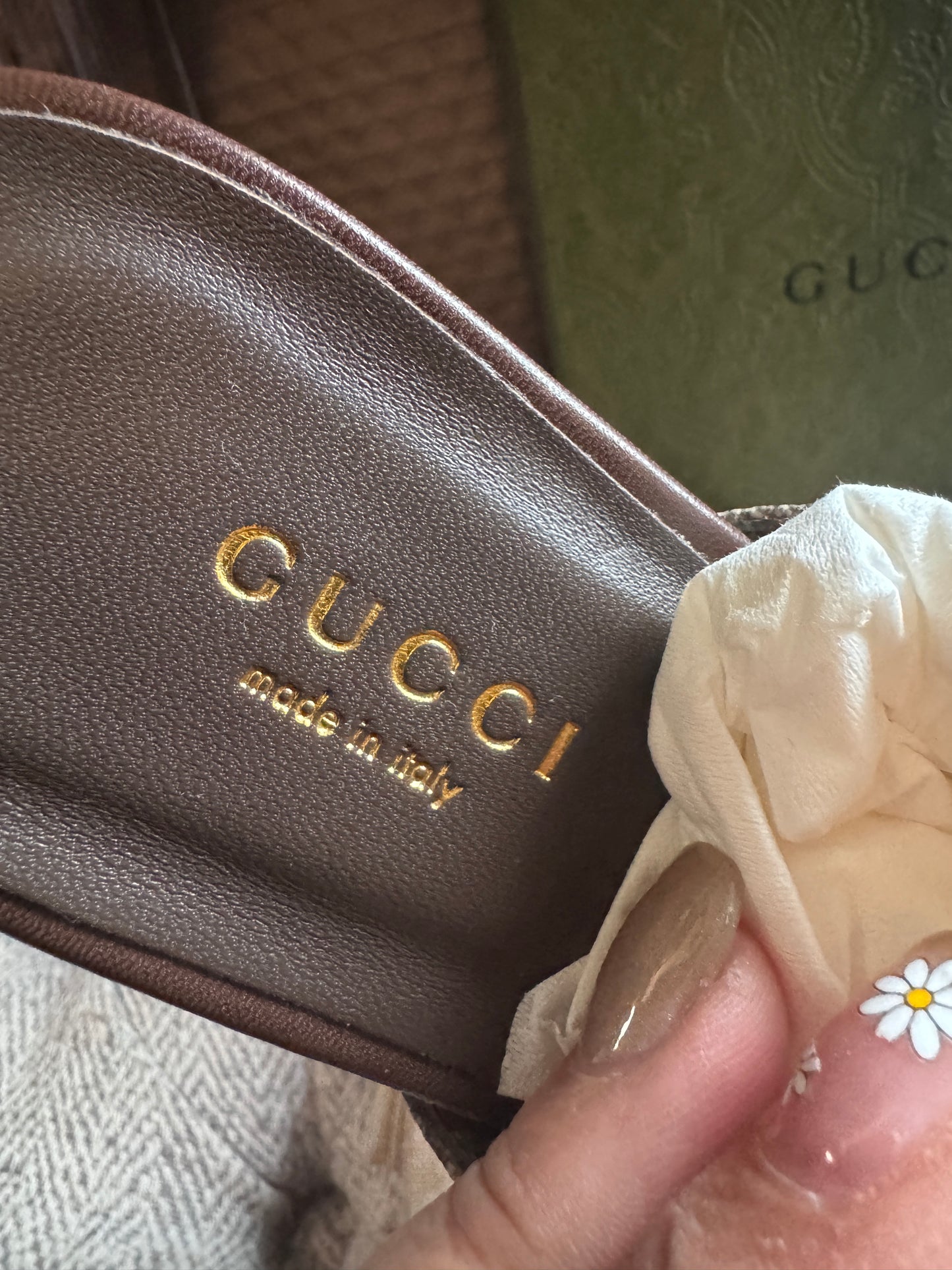 Gucci Blondie Thong Sandals size37