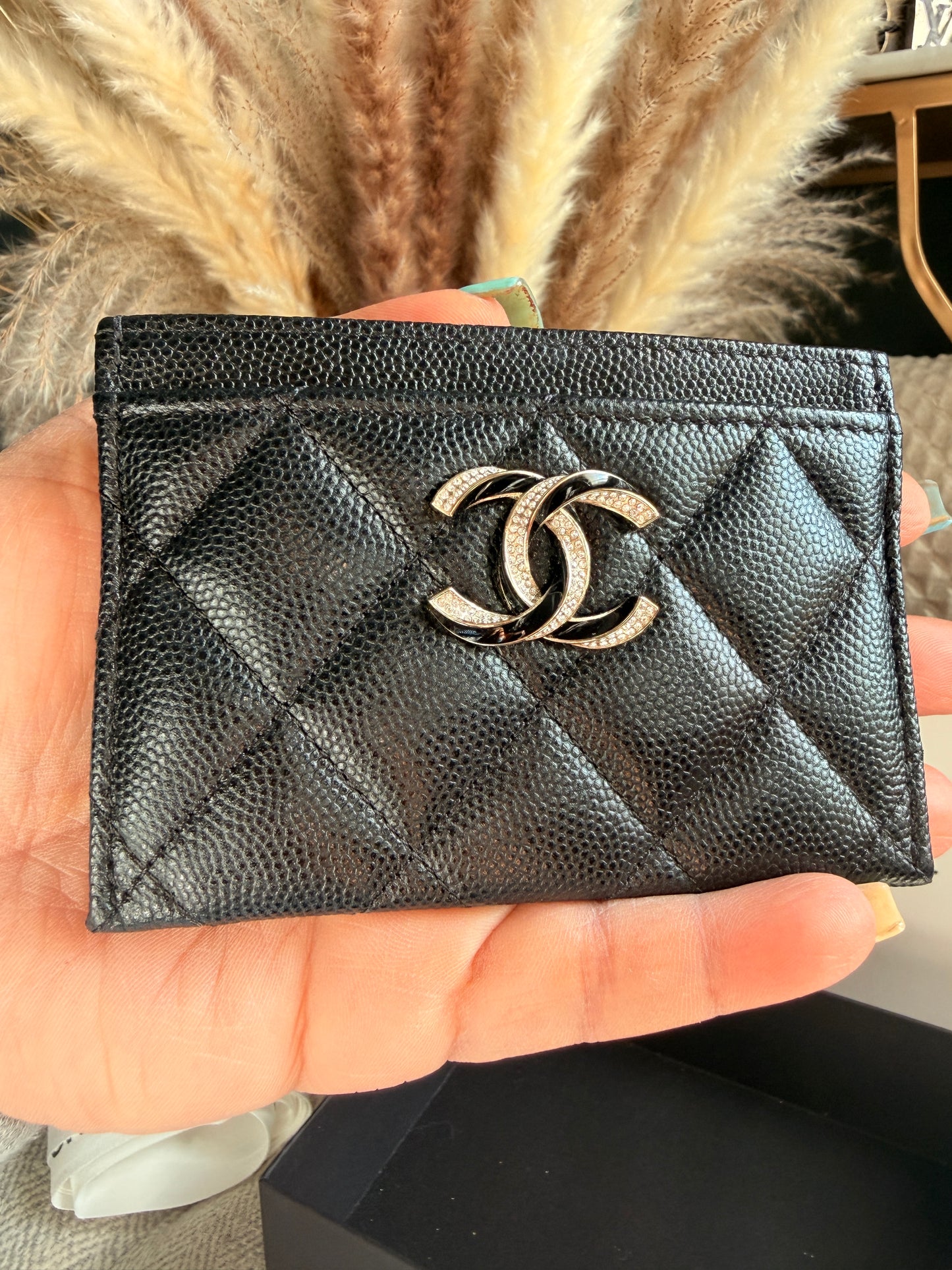 NEW 23S CHANEL Caviar Crystals Card Holder Black BIG Gold CC STRASS Wallet