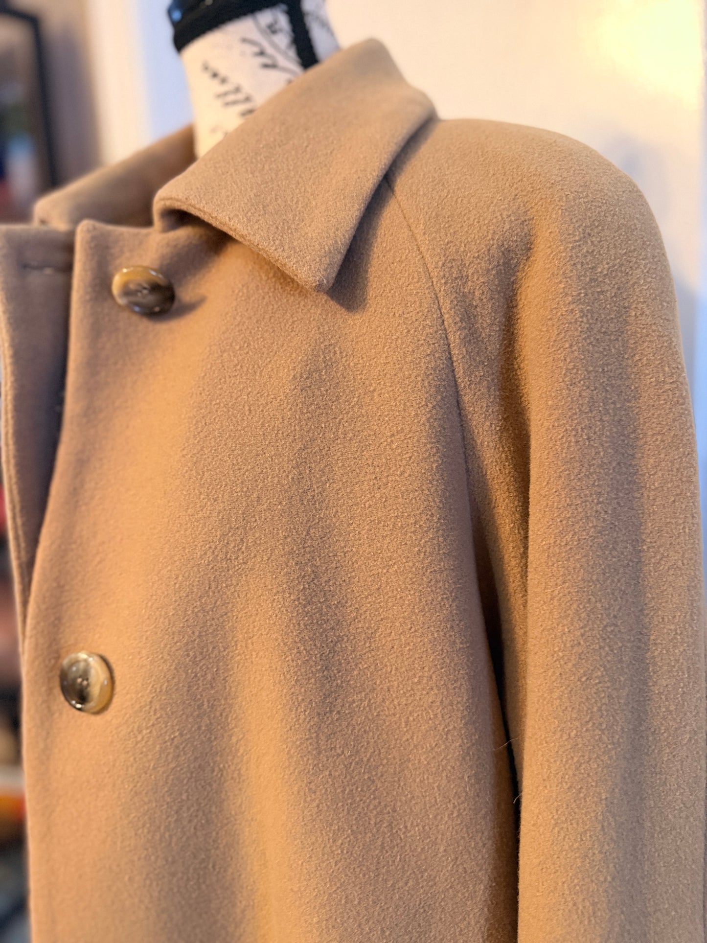 Lorne Mitchel Wool Cashmere Camel Coat | Size 10 | Timeless Classic