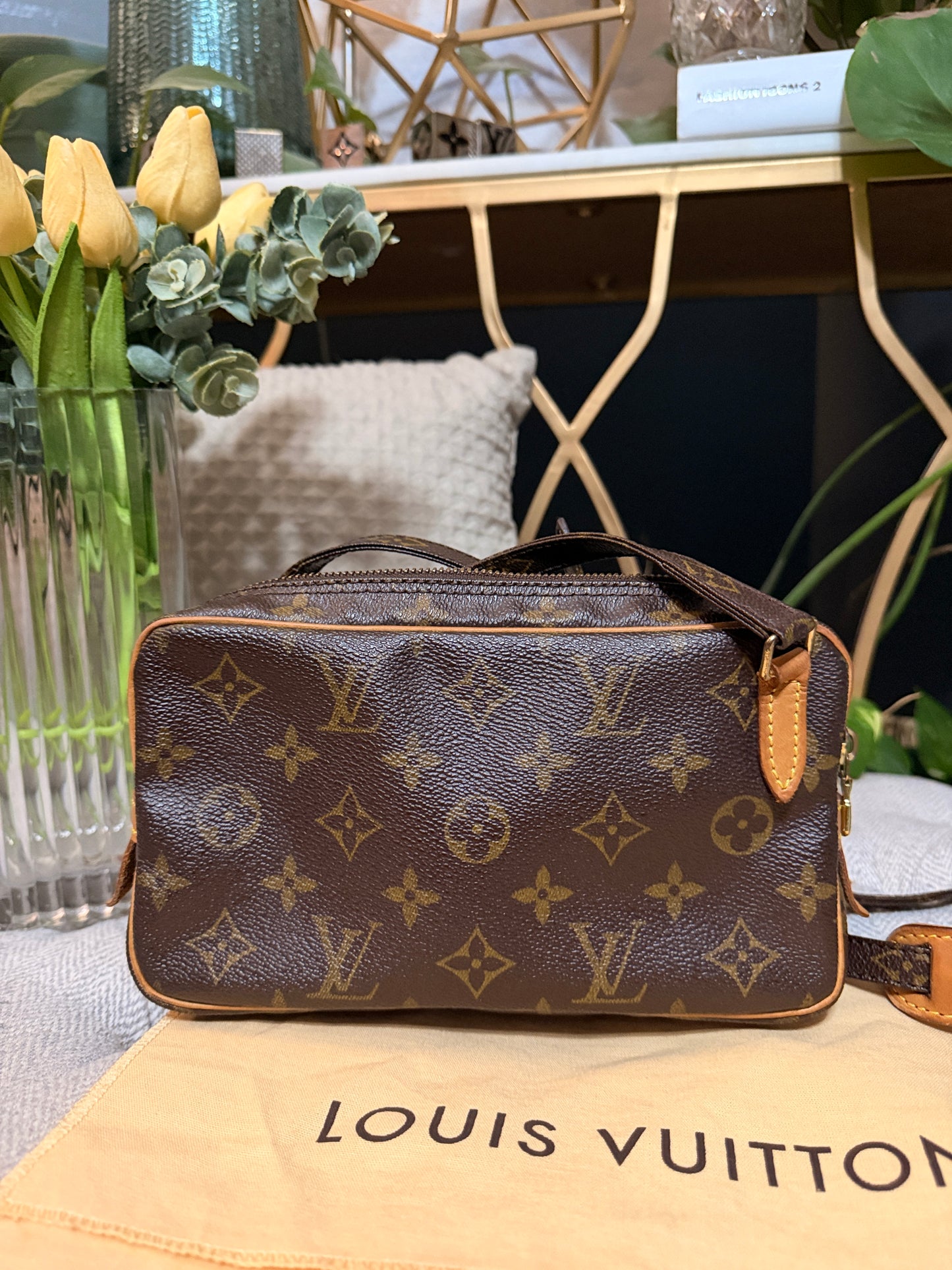 Louis Vuitton Vintage Marly Pochette