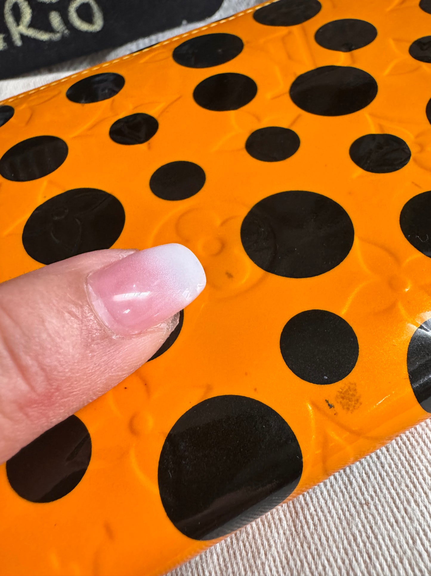 Louis Vuitton Limited Edition Kusama Zippy Wallet in Vernis