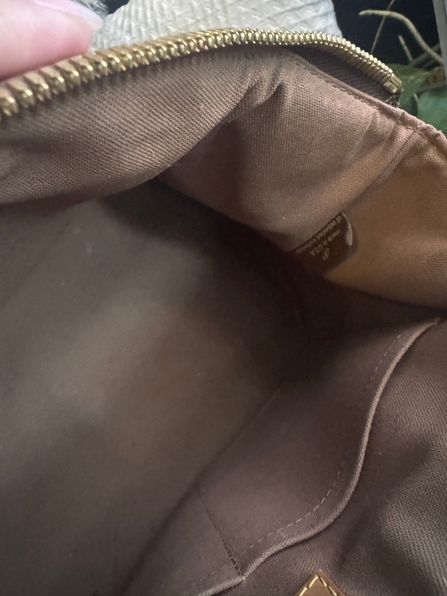 Louis Vuitton Vintage Tivoli PM