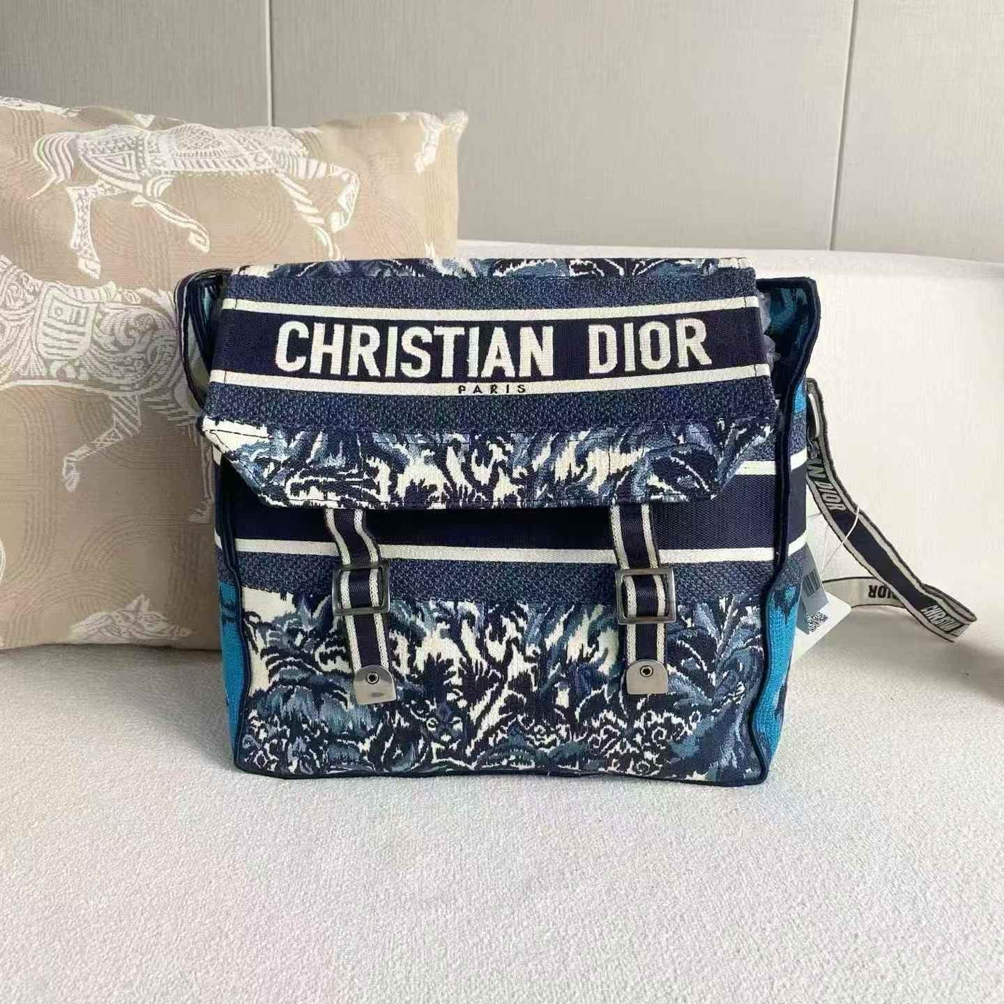 FOR PREORDER ONLY- Christian Dior 2021 Diorcamp