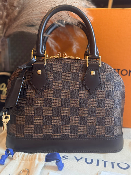 Louis Vuitton Alma BB in Damier Ebene