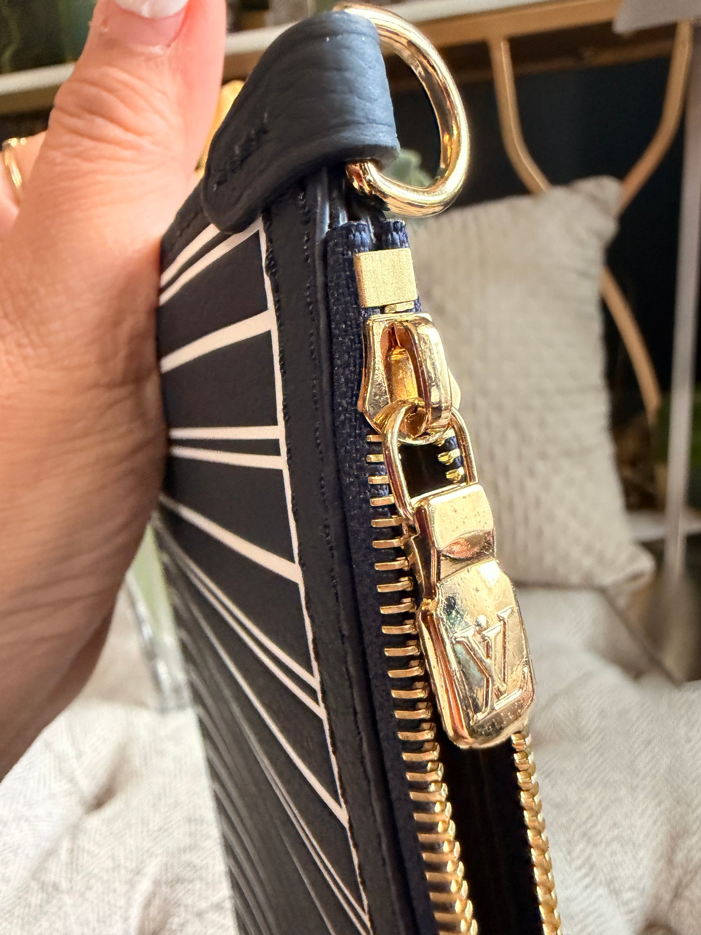 Louis Vuitton Calfskin Inside-out Neverfull Pouch in Navy
