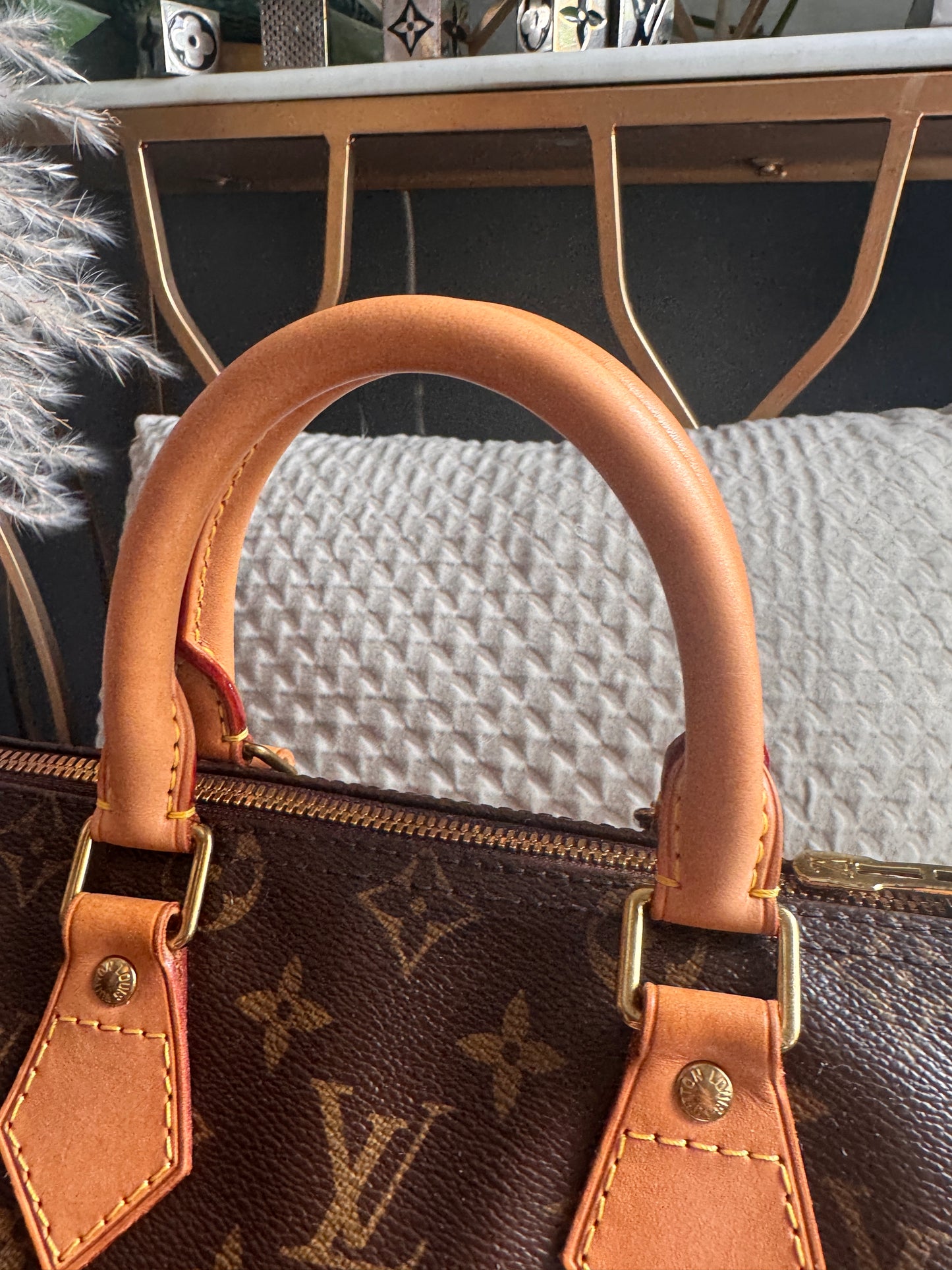 Louis Vuitton Speedy B 25 in monogram