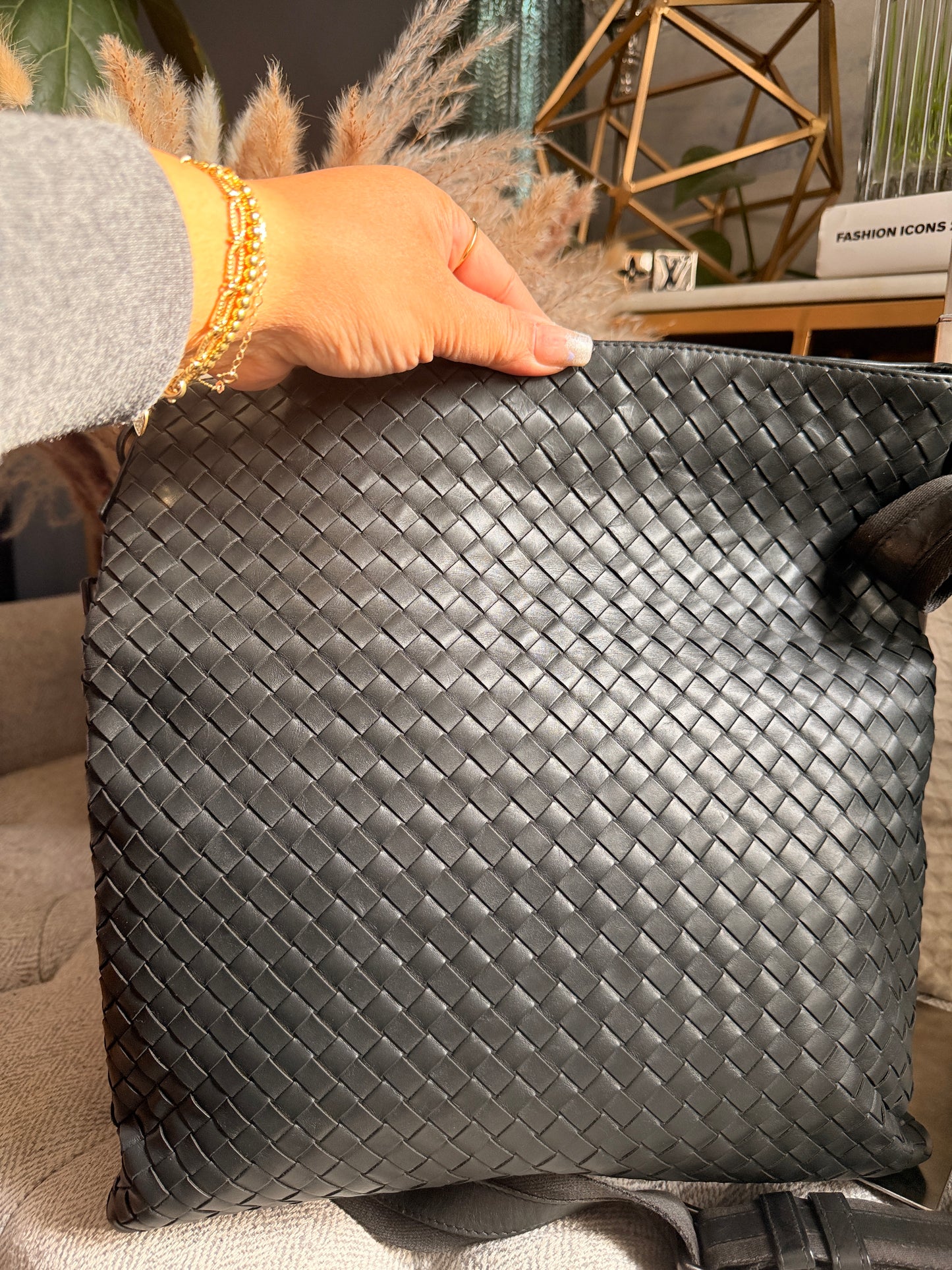 Bottega Veneta Messenger Bag